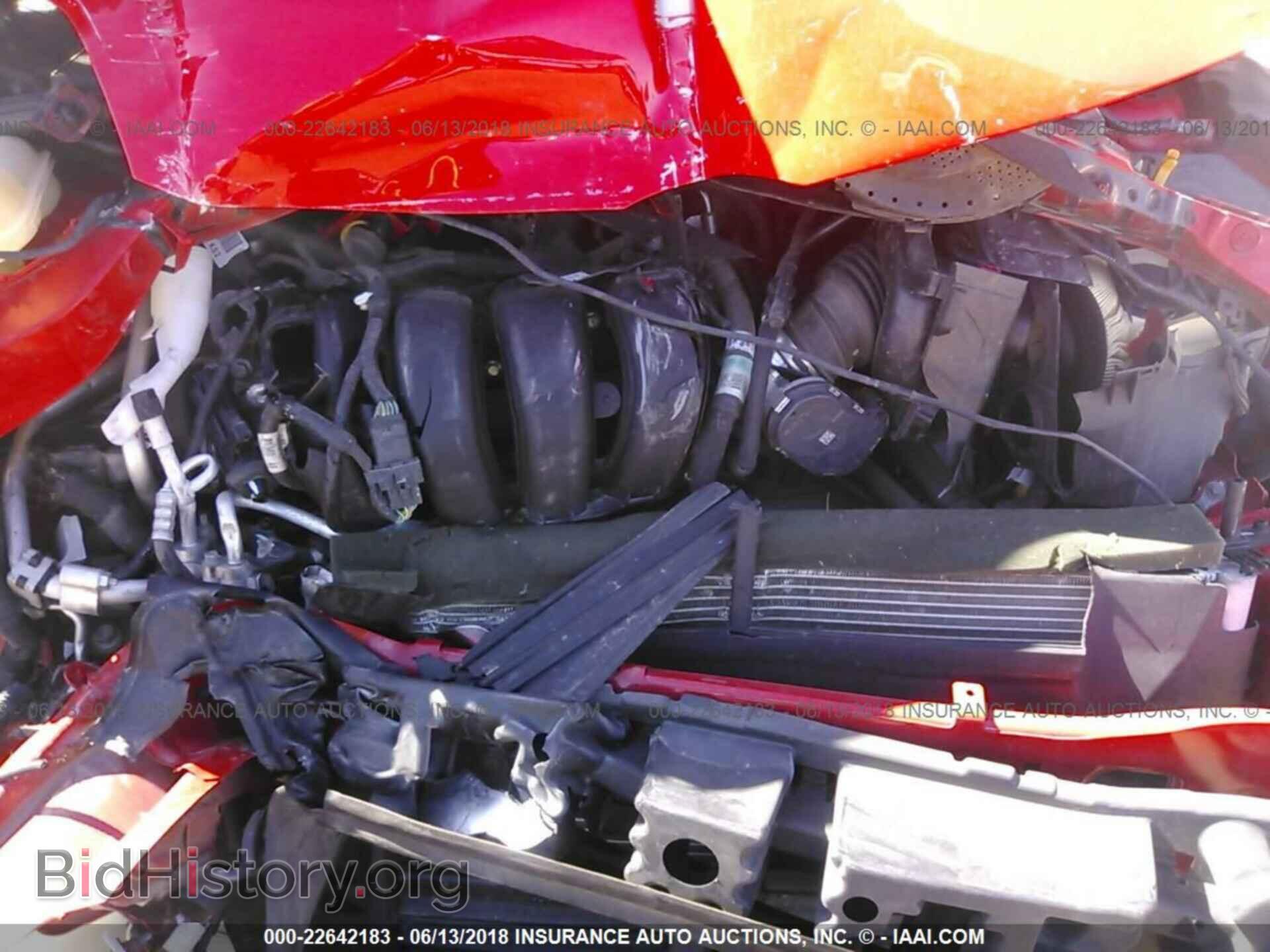 2012 Ford Focus - VIN: 1FAHP3F2XCL122382 - Photo 10