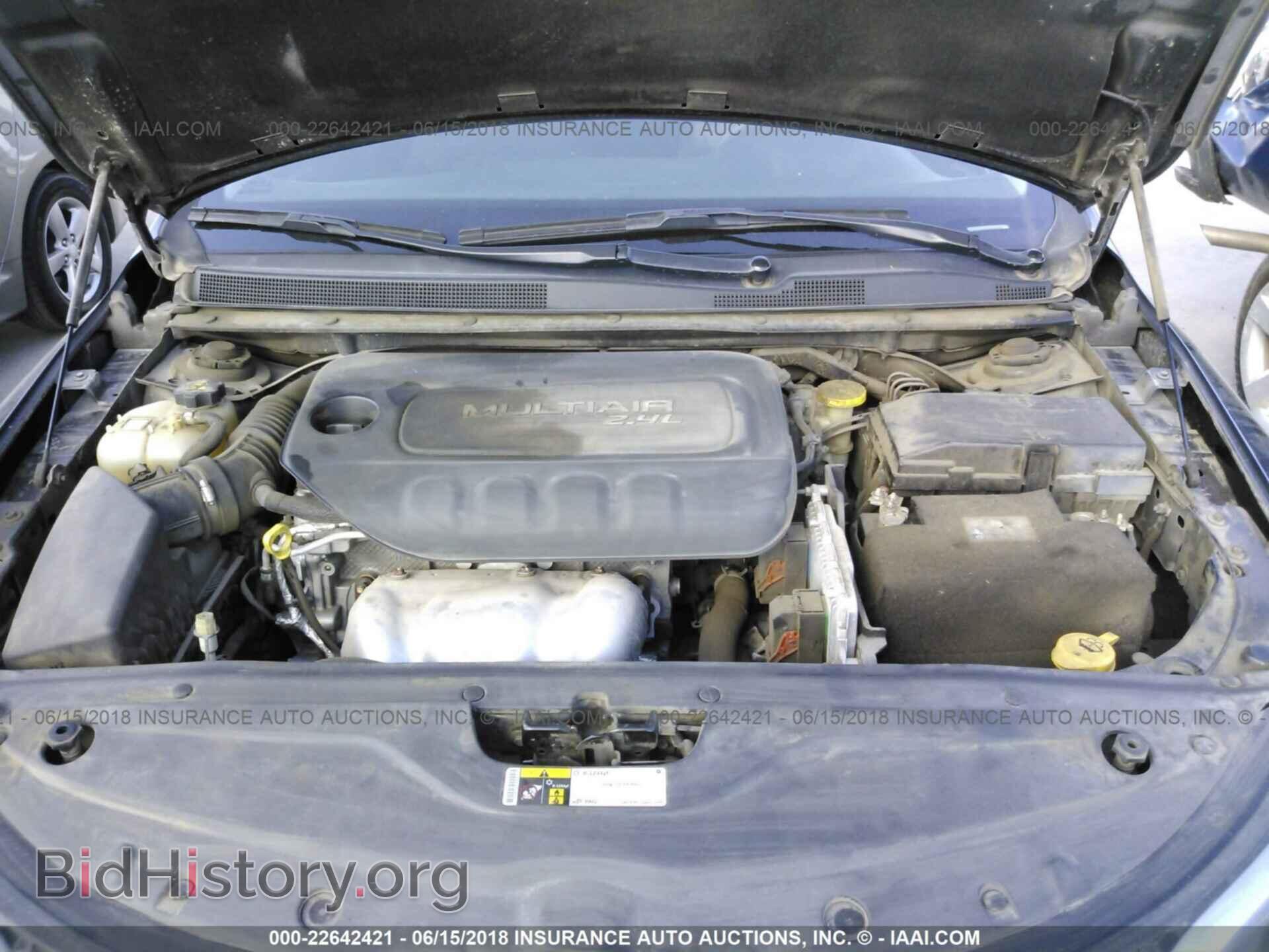 2015 Chrysler 200 - VIN: 1C3CCCAB3FN594329 - Photo 10