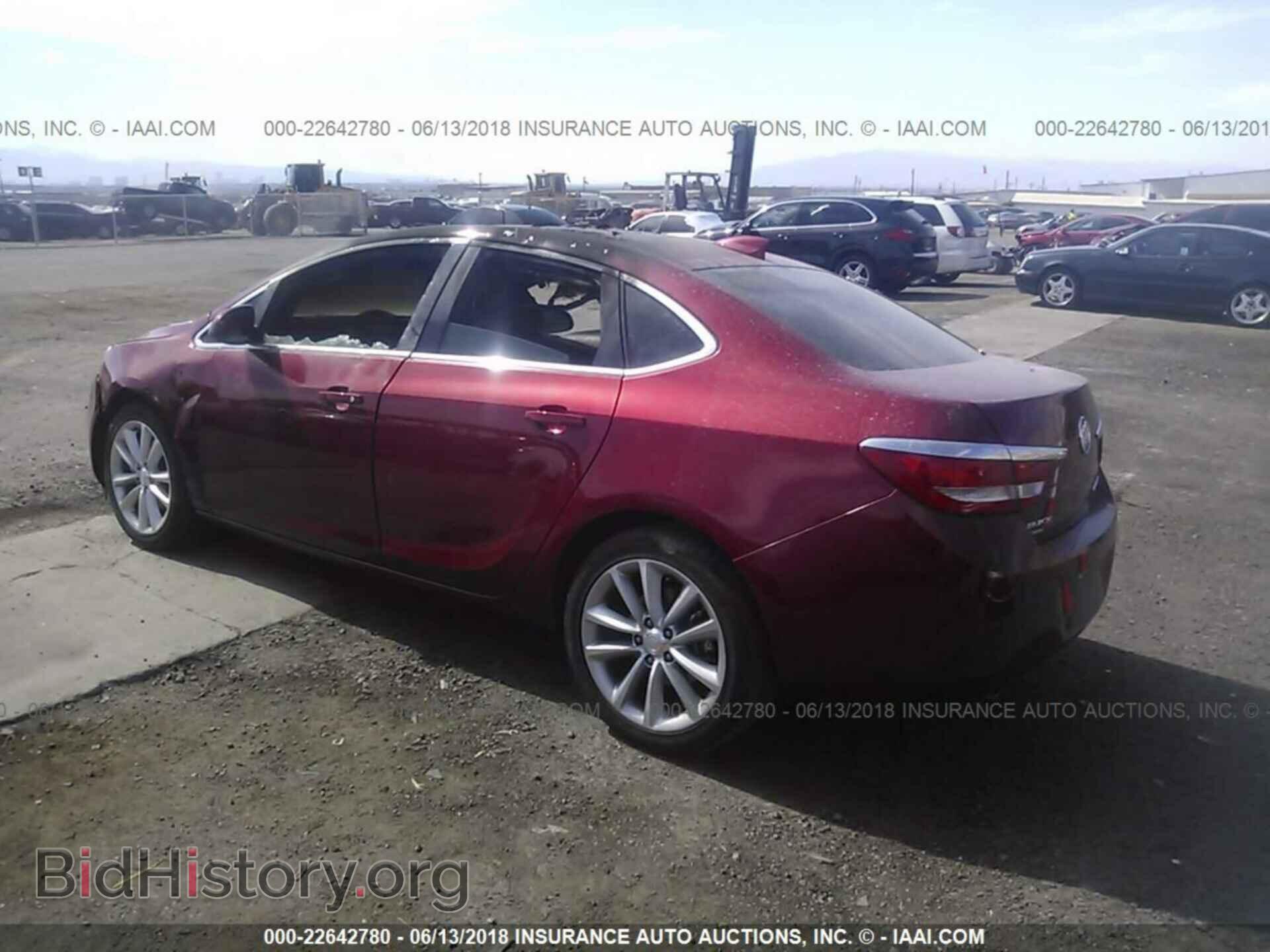 2015 Buick Verano - VIN: 1G4PR5SK9F4217835 - Фото 3