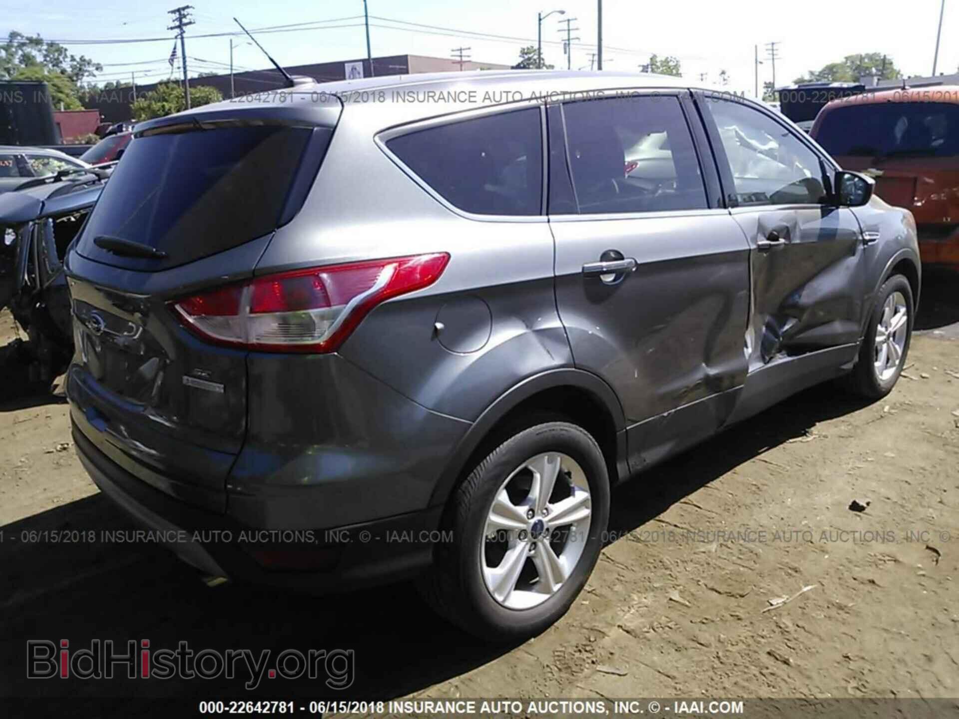 2014 Ford Escape - VIN: 1FMCU0GX9EUE10652 - Photo 4