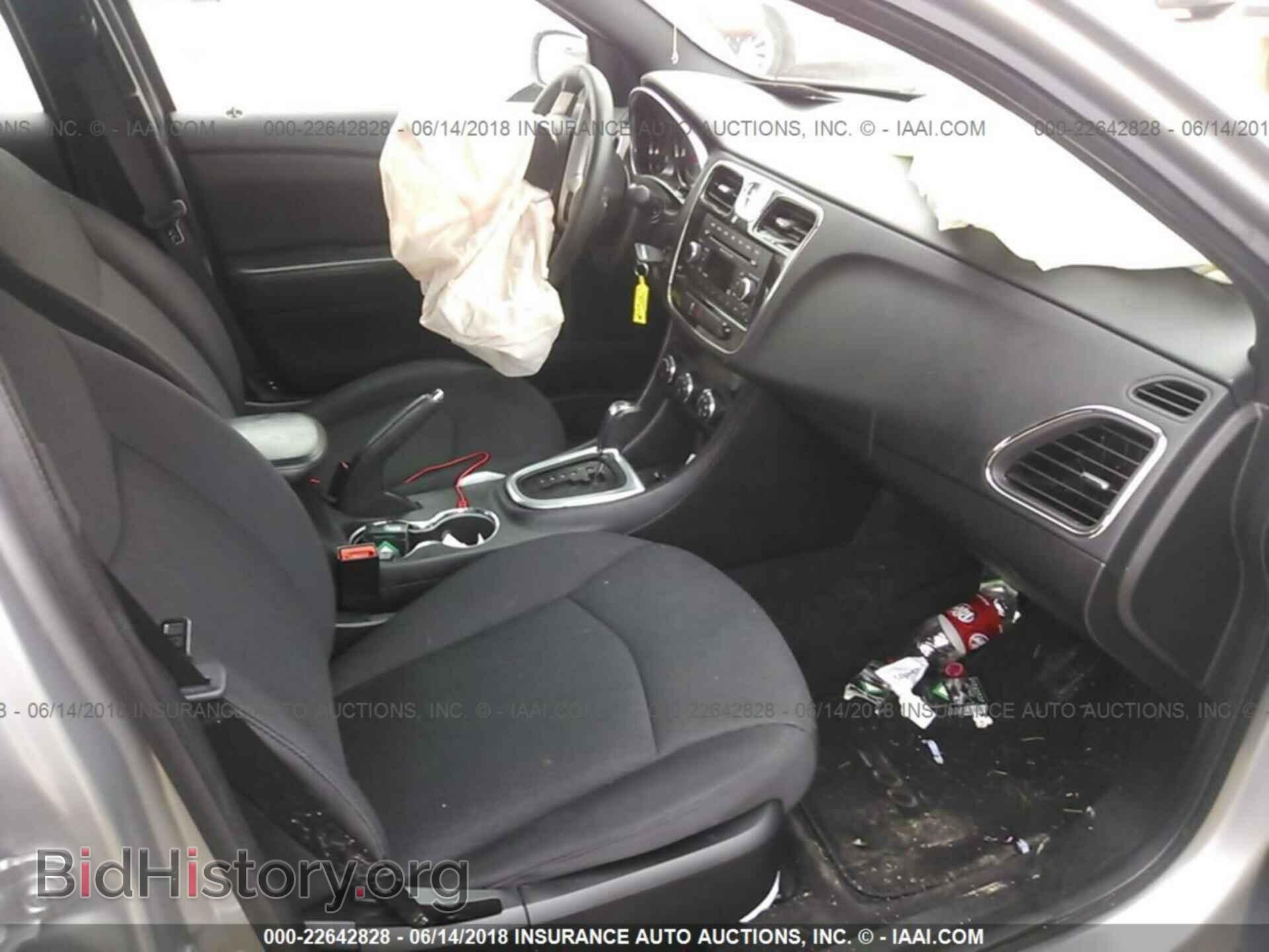 2013 Chrysler 200 - VIN: 1C3CCBBB1DN618245 - Фото 5