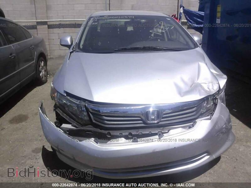 2012 Honda CIVIC (VIN 2HGFB2F5XCH592818) — фото 6 из 10