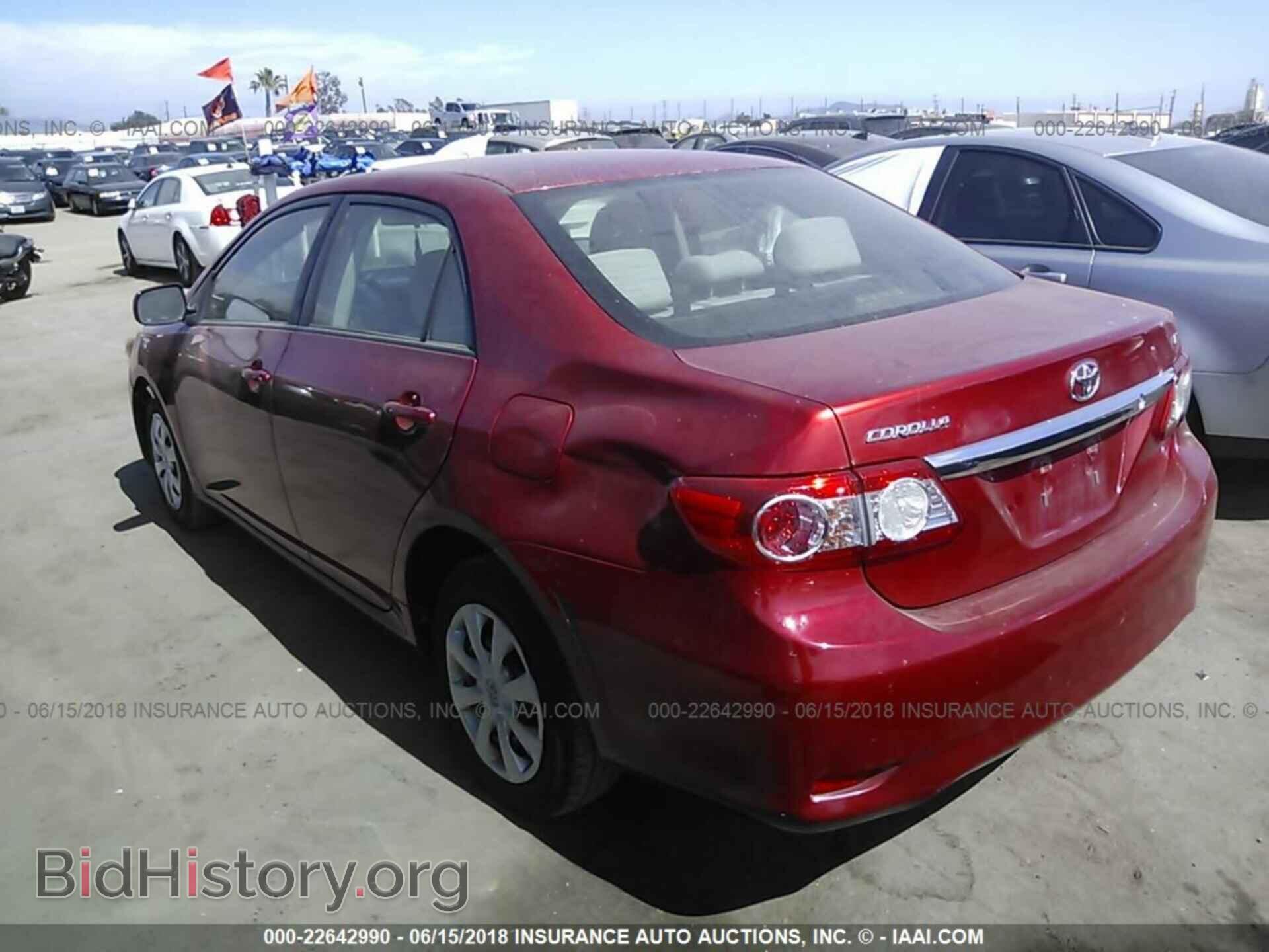 2011 Toyota Corolla - VIN: JTDBU4EE8B9136643 - Фото 3