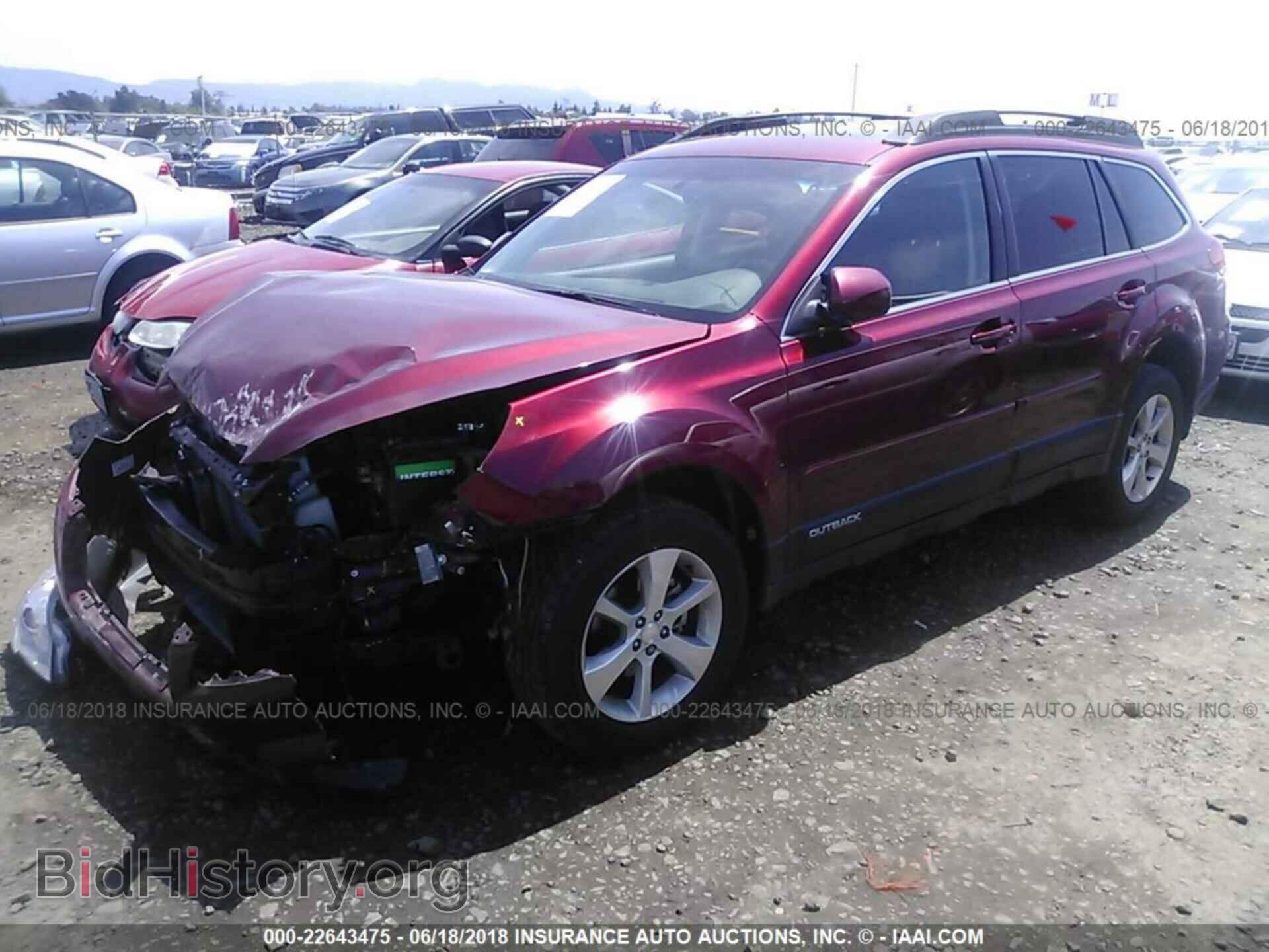 2014 Subaru Outback - VIN: 4S4BRBLC9E3278669 - Фото 2