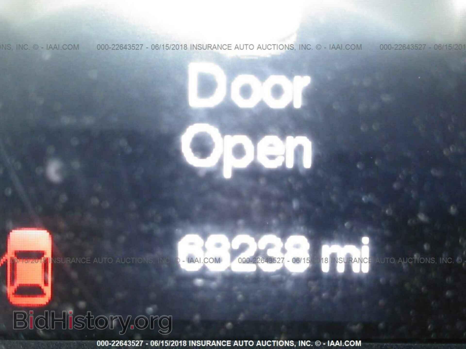 2015 Chrysler 200 - VIN: 1C3CCCAB9FN554787 - Фото 7