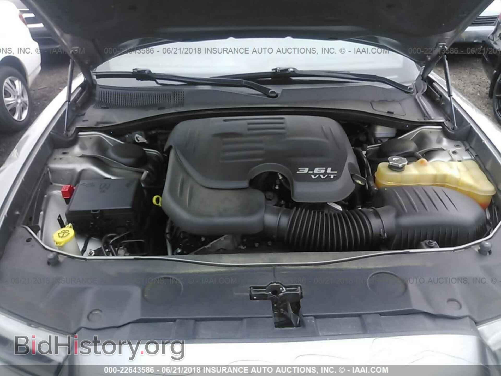 2012 Dodge Charger - VIN: 2C3CDXHG1CH183246 - Фото 10