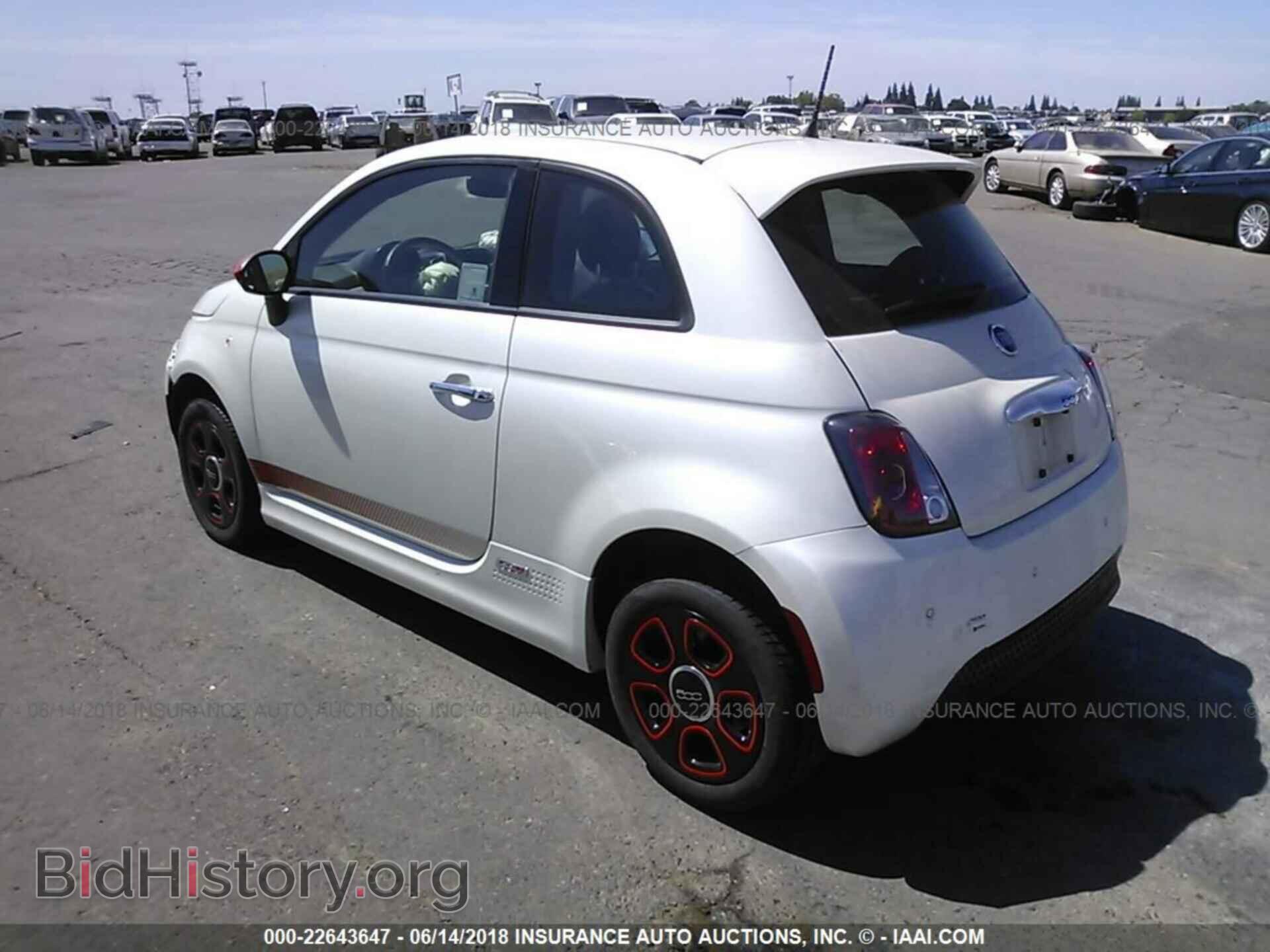 2017 Fiat 500 - VIN: 3C3CFFGEXHT545982 - Photo 3