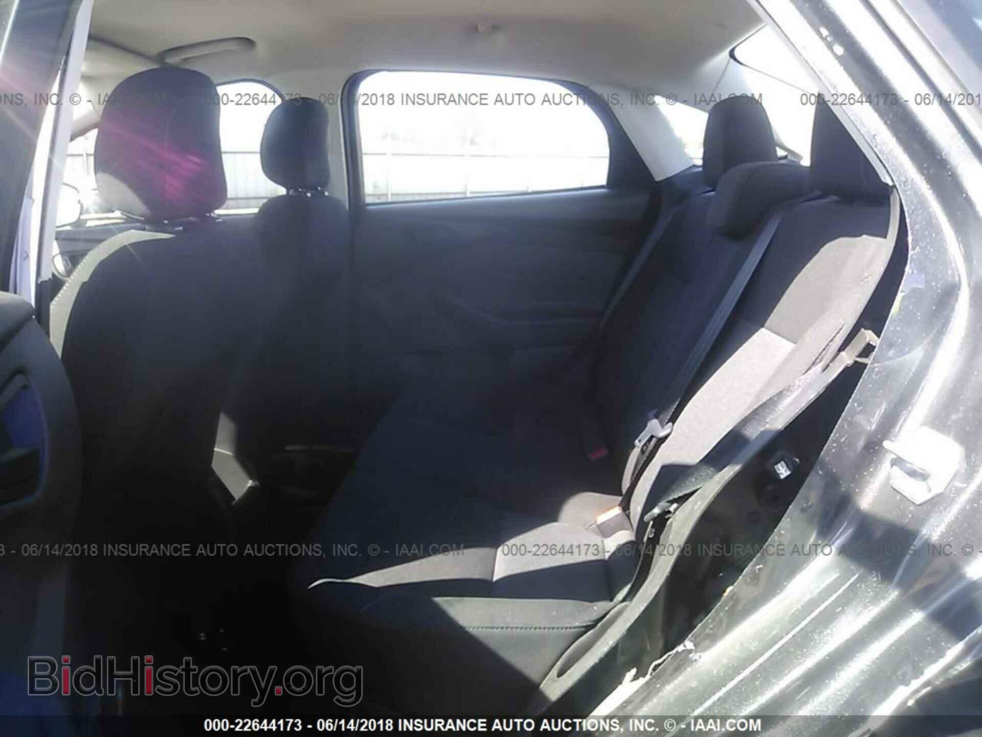 2017 Ford Focus - VIN: 1FADP3E2XHL236177 - Фото 8