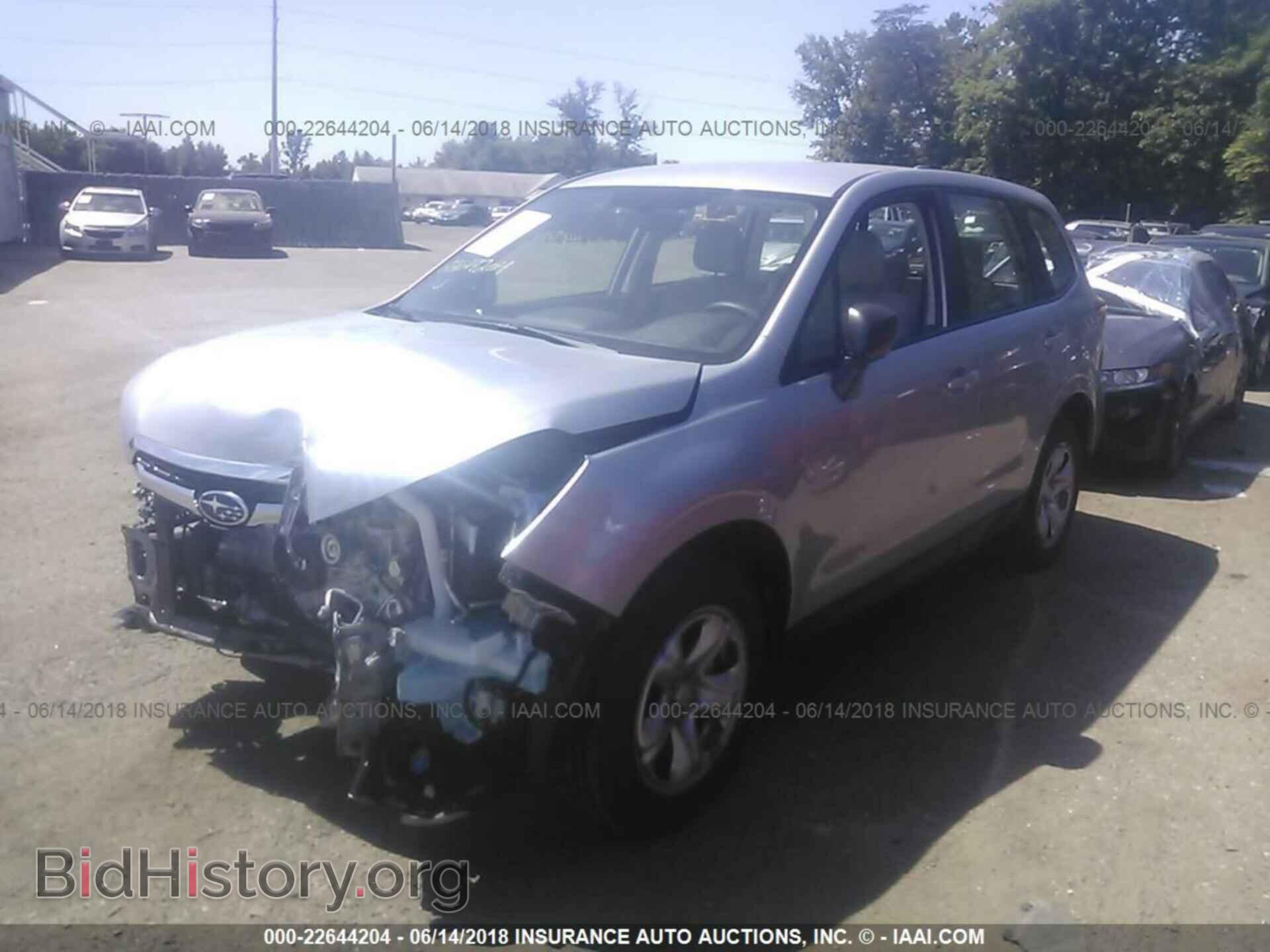 2018 Subaru Forester - VIN: JF2SJAACXJH558205 - Photo 2