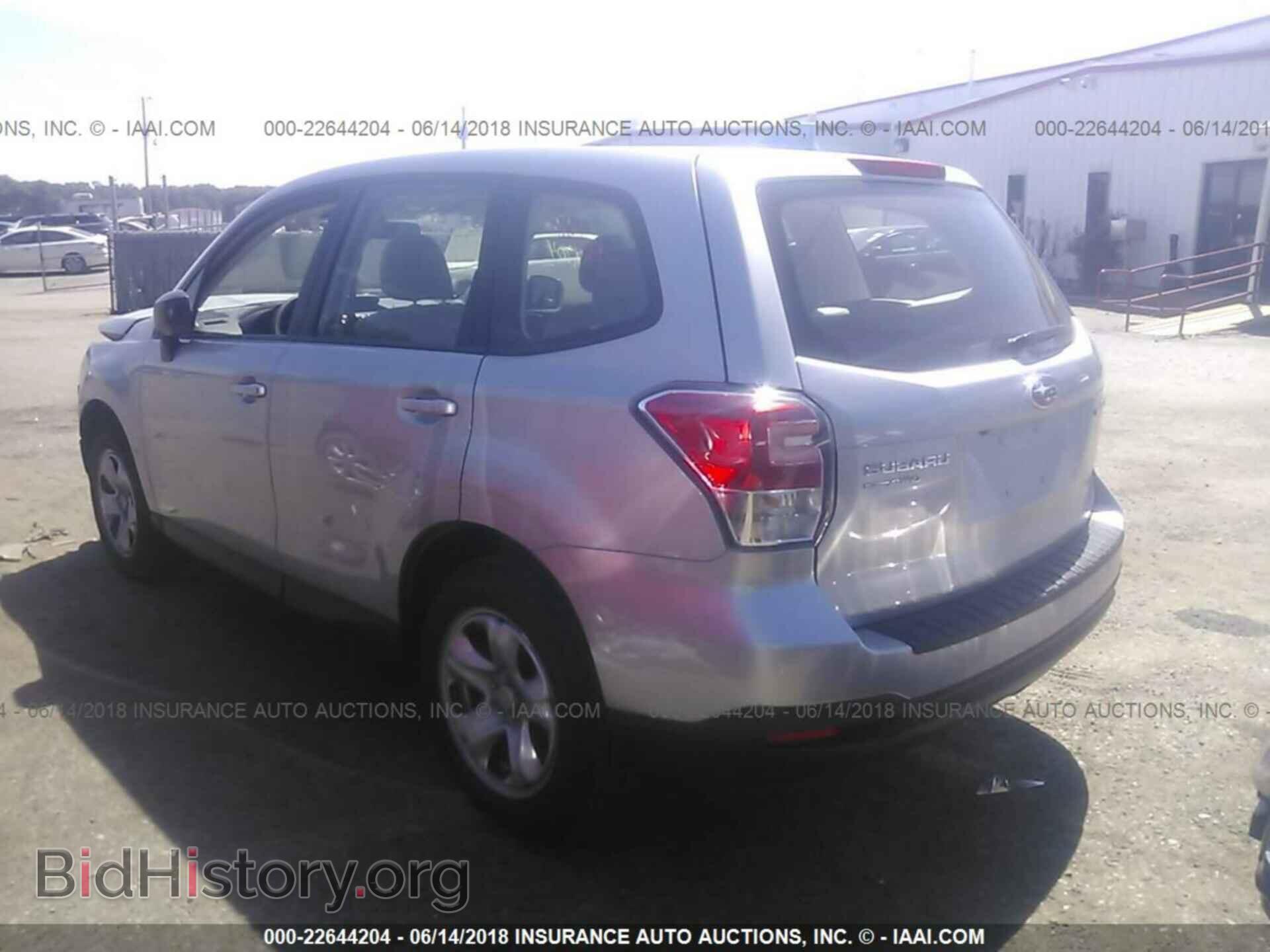 2018 Subaru Forester - VIN: JF2SJAACXJH558205 - Photo 3