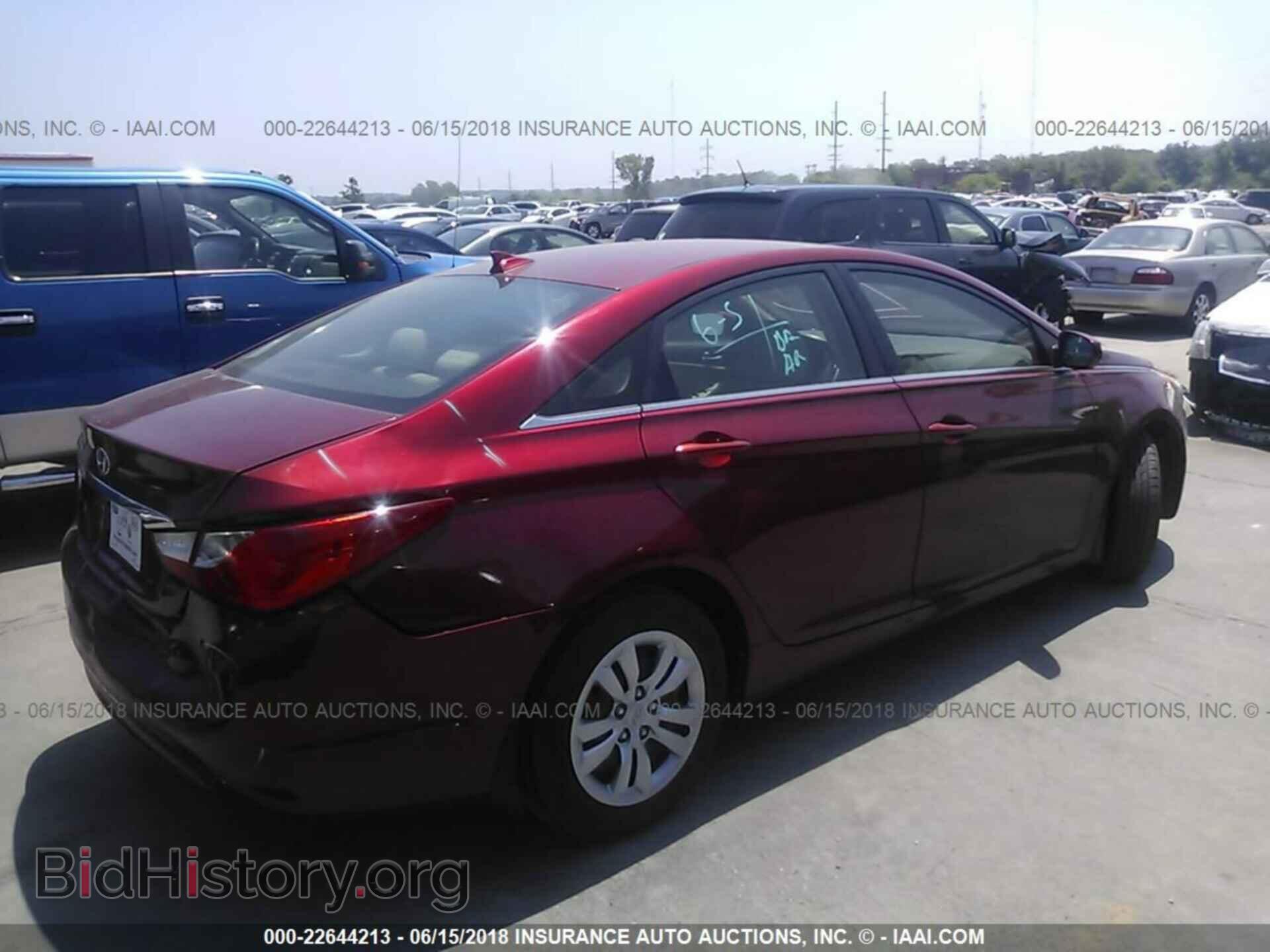 2012 Hyundai Sonata - VIN: 5NPEB4AC1CH340054 - Фото 4