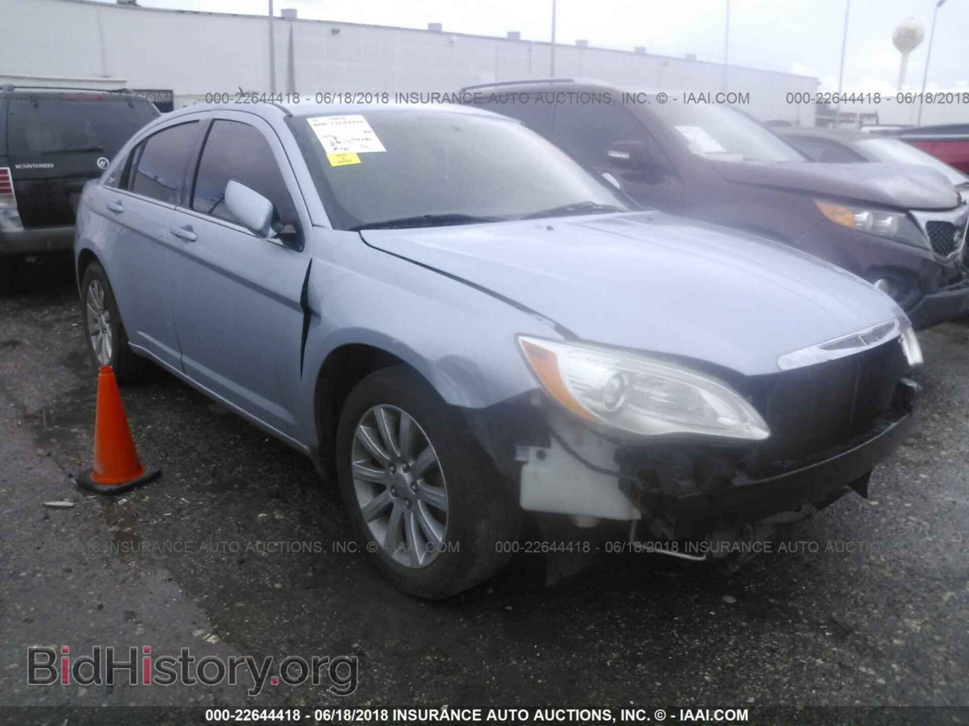 Фотография 1C3CCBBB6CN187819 - Chrysler 200 2012