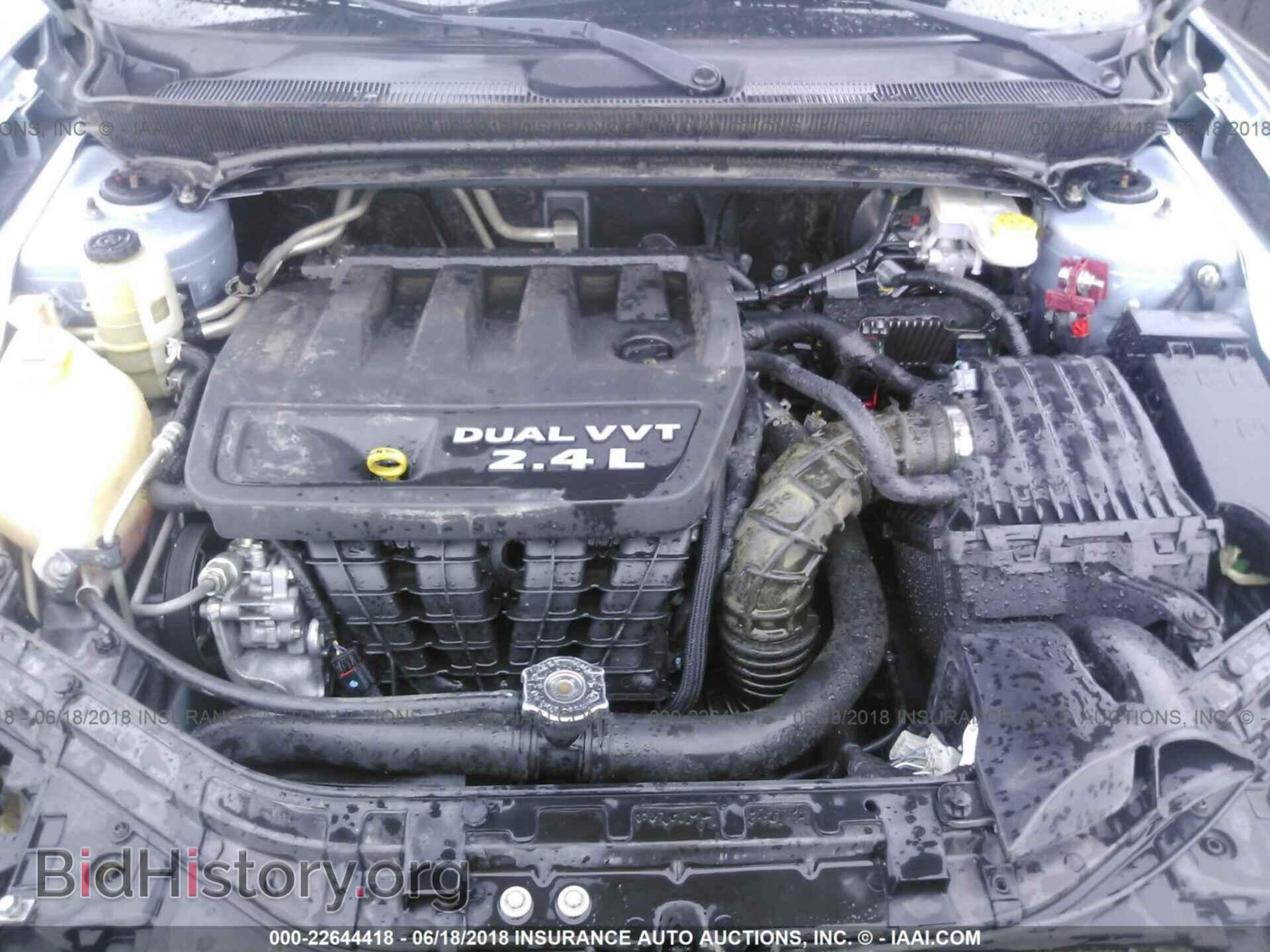 2012 Chrysler 200 - VIN: 1C3CCBBB6CN187819 - Фото 10