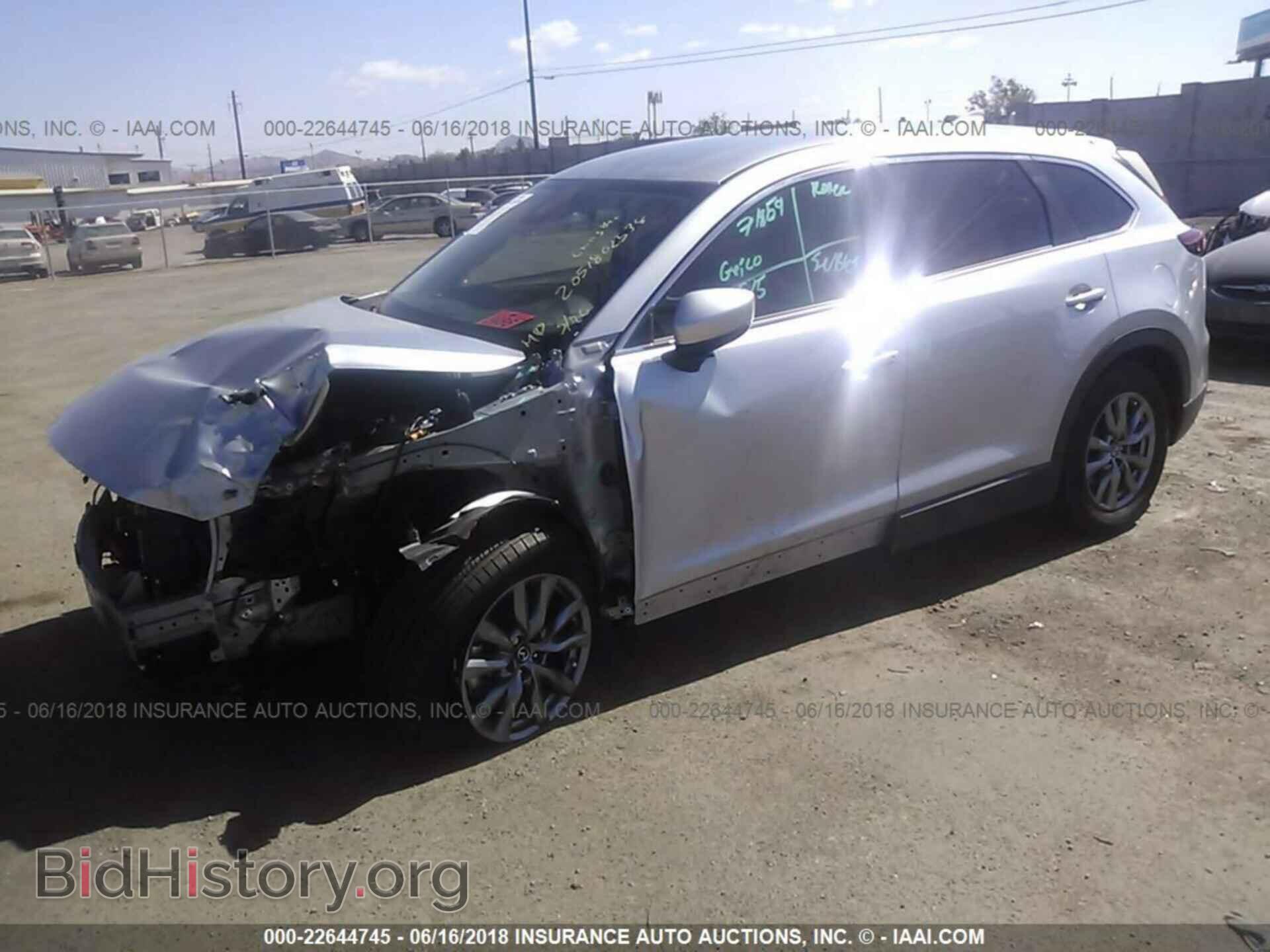 2018 Mazda Cx-9 - VIN: JM3TCABY9J0216418 - Фото 2