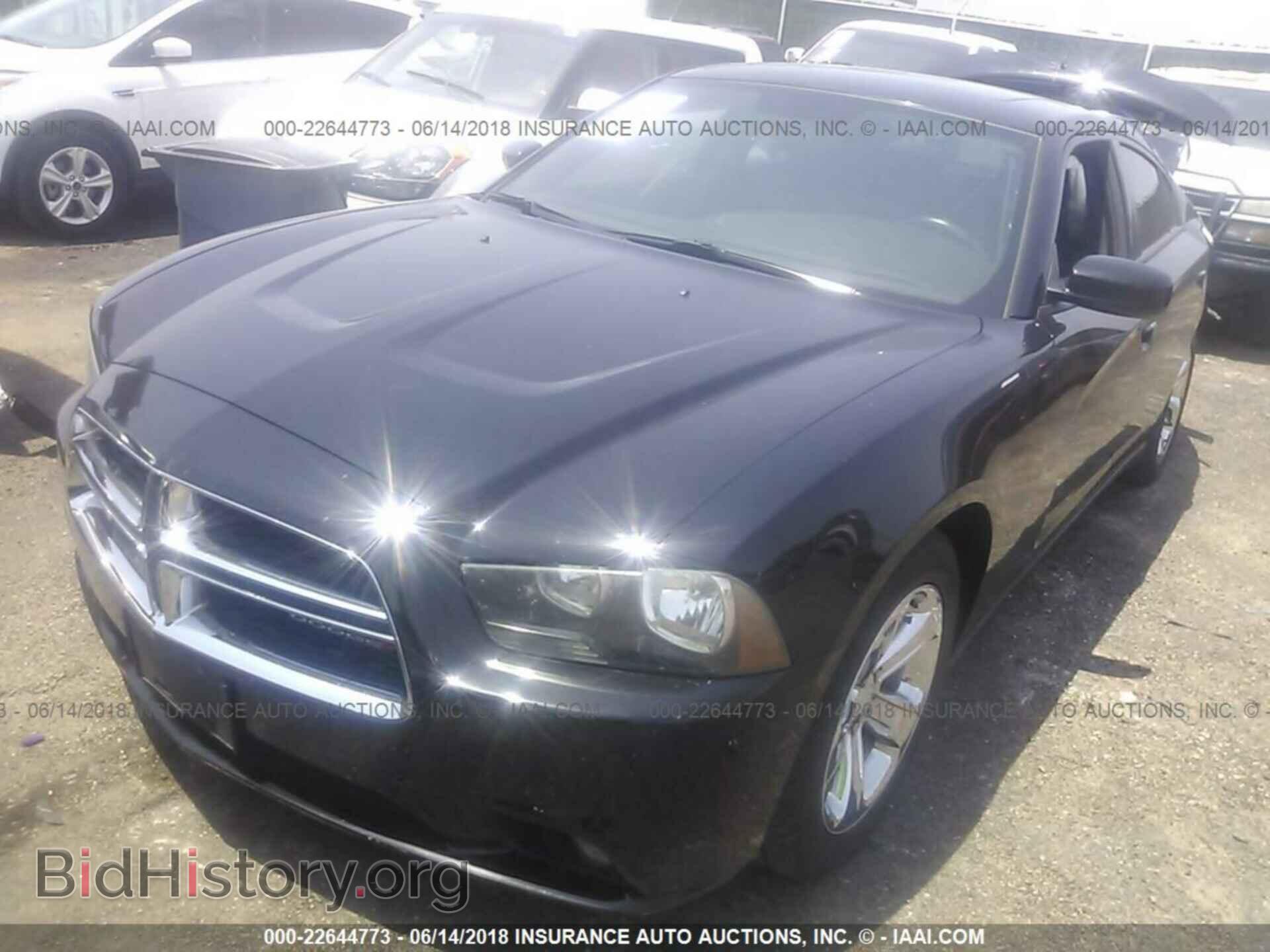 2012 Dodge Charger - VIN: 2C3CDXHG9CH298337 - Фото 2