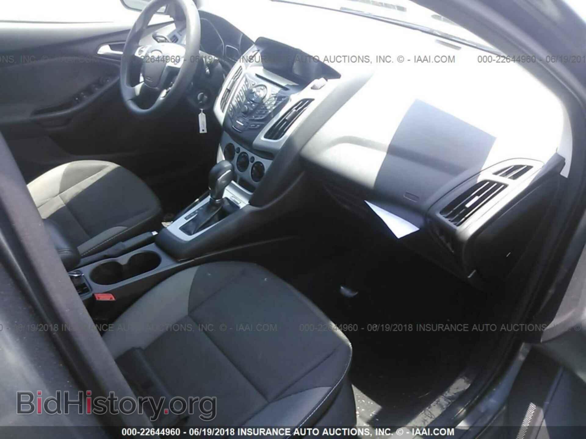 2013 Ford Focus - VIN: 1FADP3F20DL130667 - Photo 5