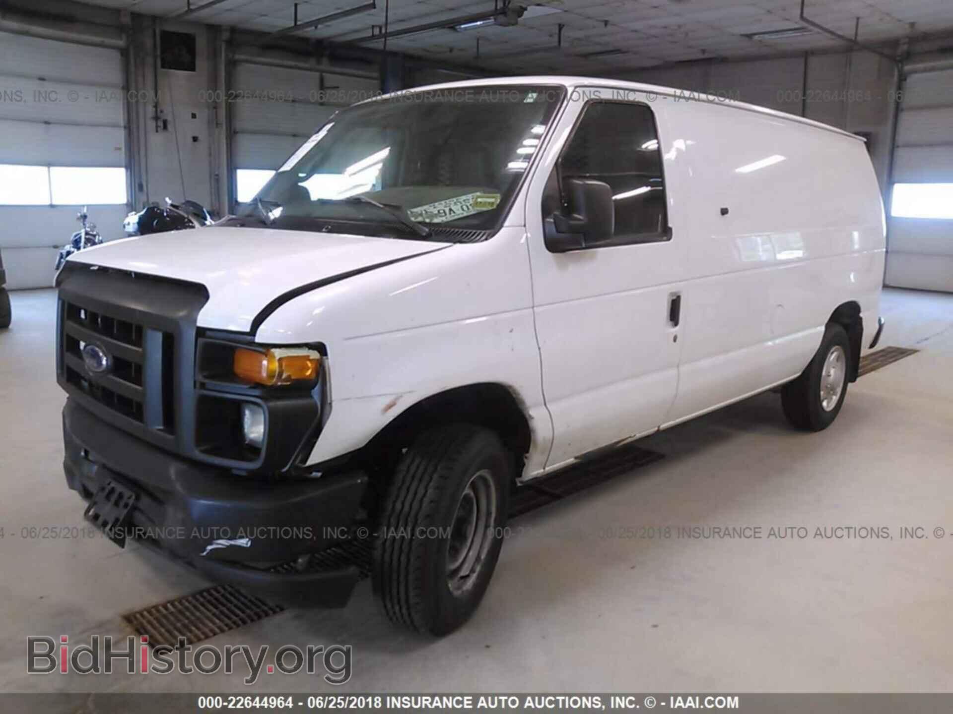 2012 Ford Econoline - VIN: 1FTNE1ELXCDA26988 - Photo 2