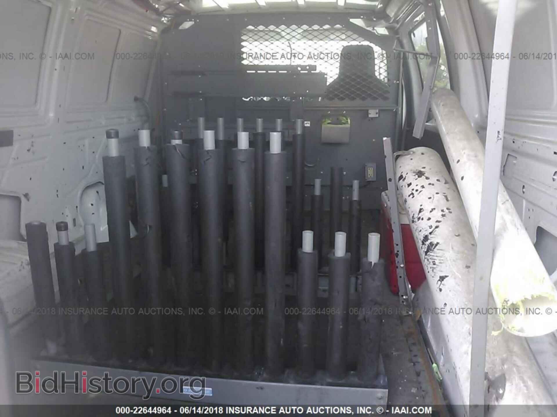 2012 Ford Econoline - VIN: 1FTNE1ELXCDA26988 - Photo 8