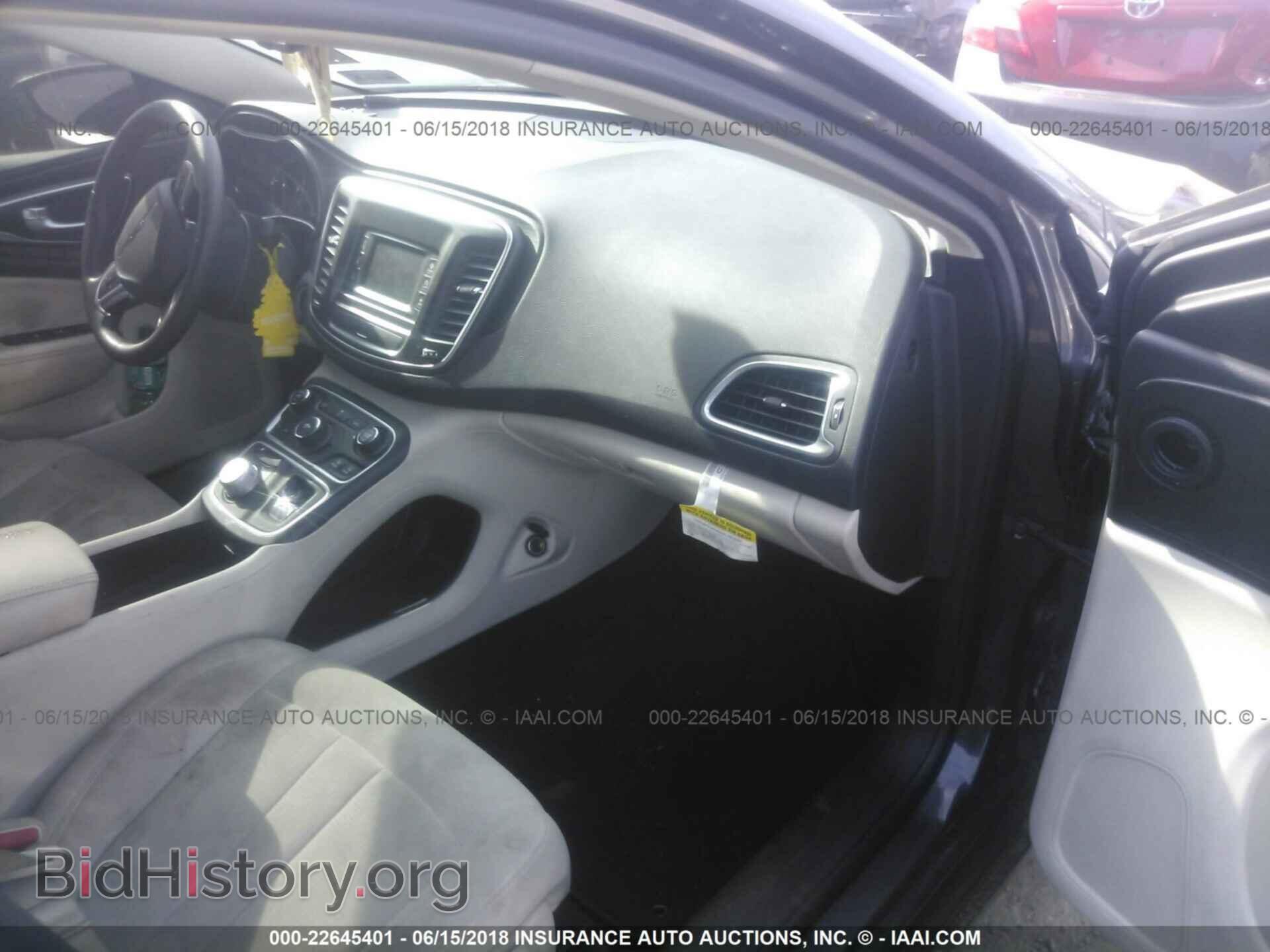 2016 Chrysler 200 - VIN: 1C3CCCAB9GN128244 - Фото 5