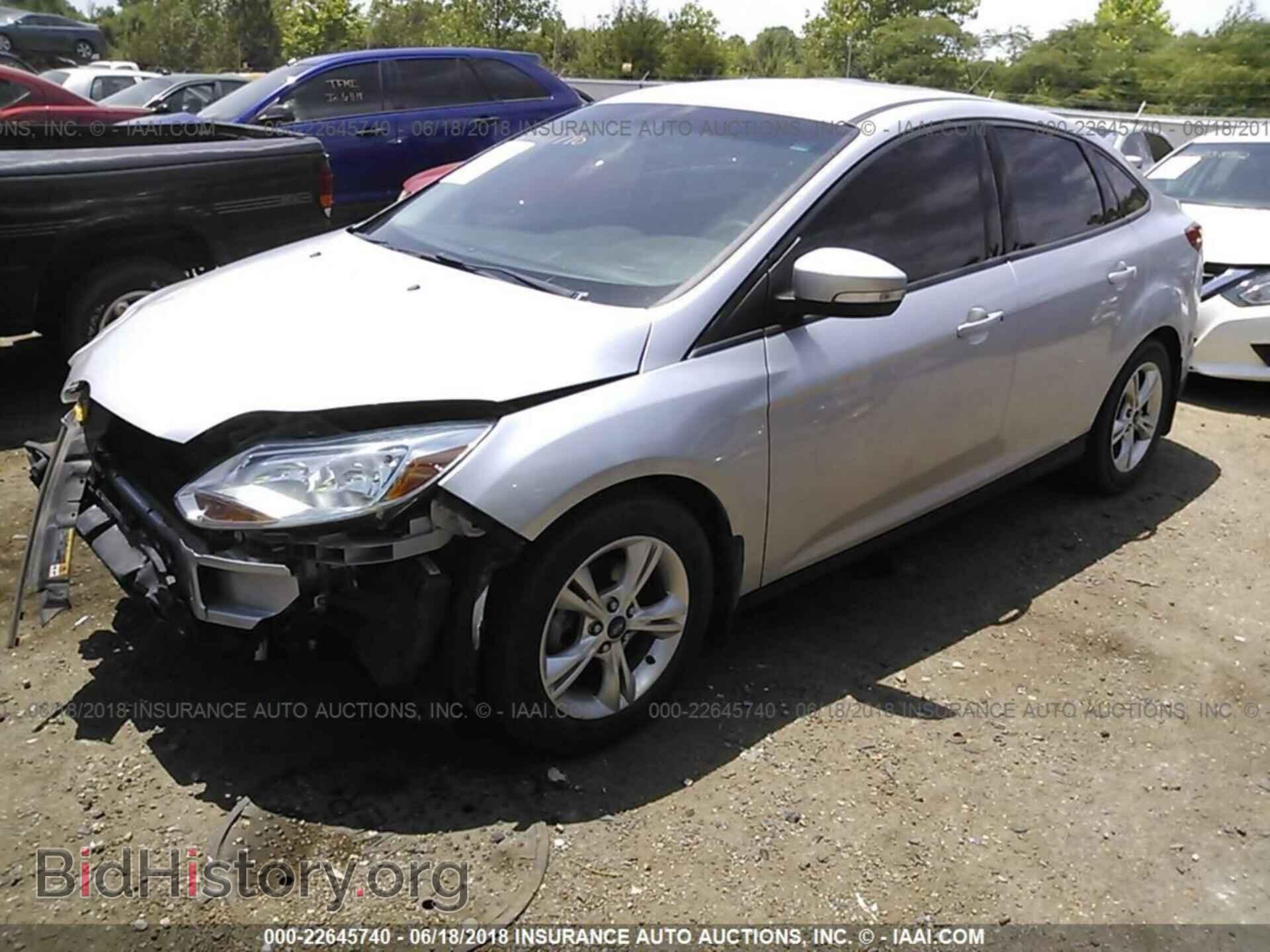 2013 Ford Focus - VIN: 1FADP3F28DL375314 - Photo 2