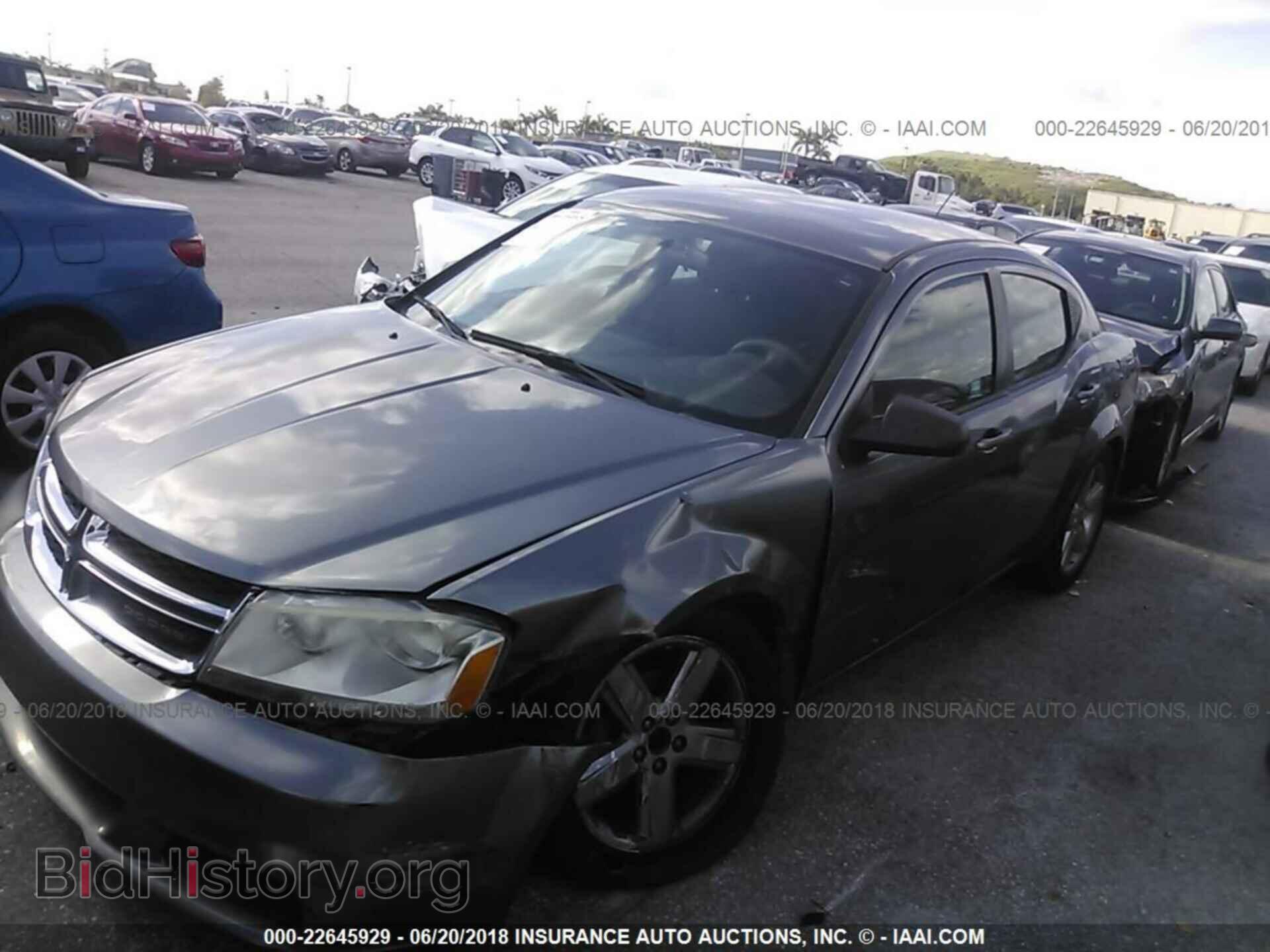 2013 Dodge Avenger - VIN: 1C3CDZABXDN648982 - Photo 2