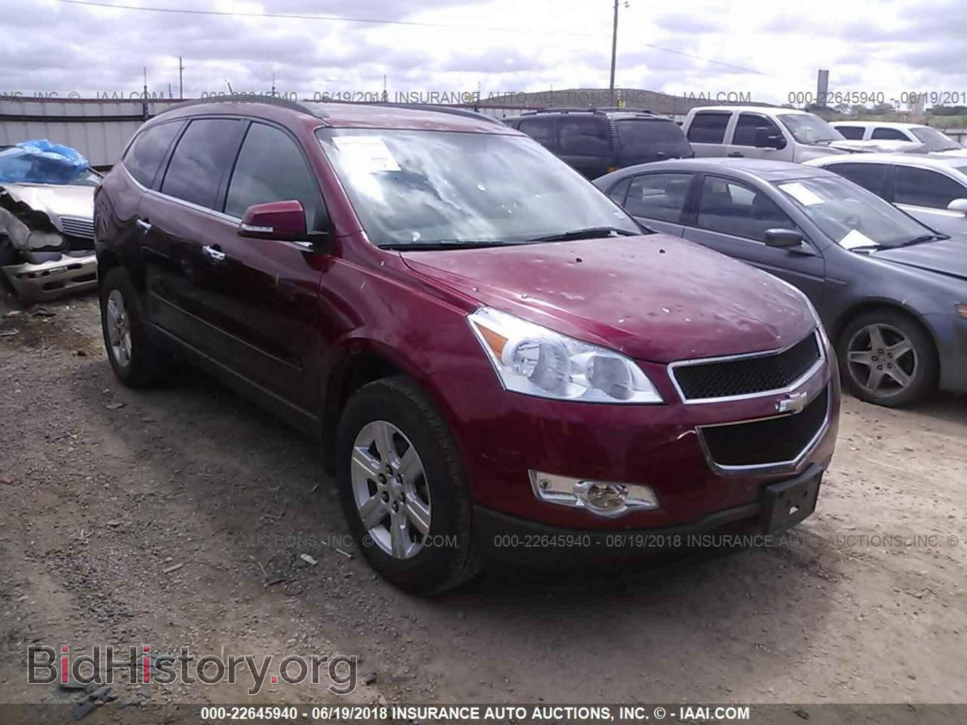Фотография 1GNKRGED4CJ394045 - Chevrolet Traverse 2012