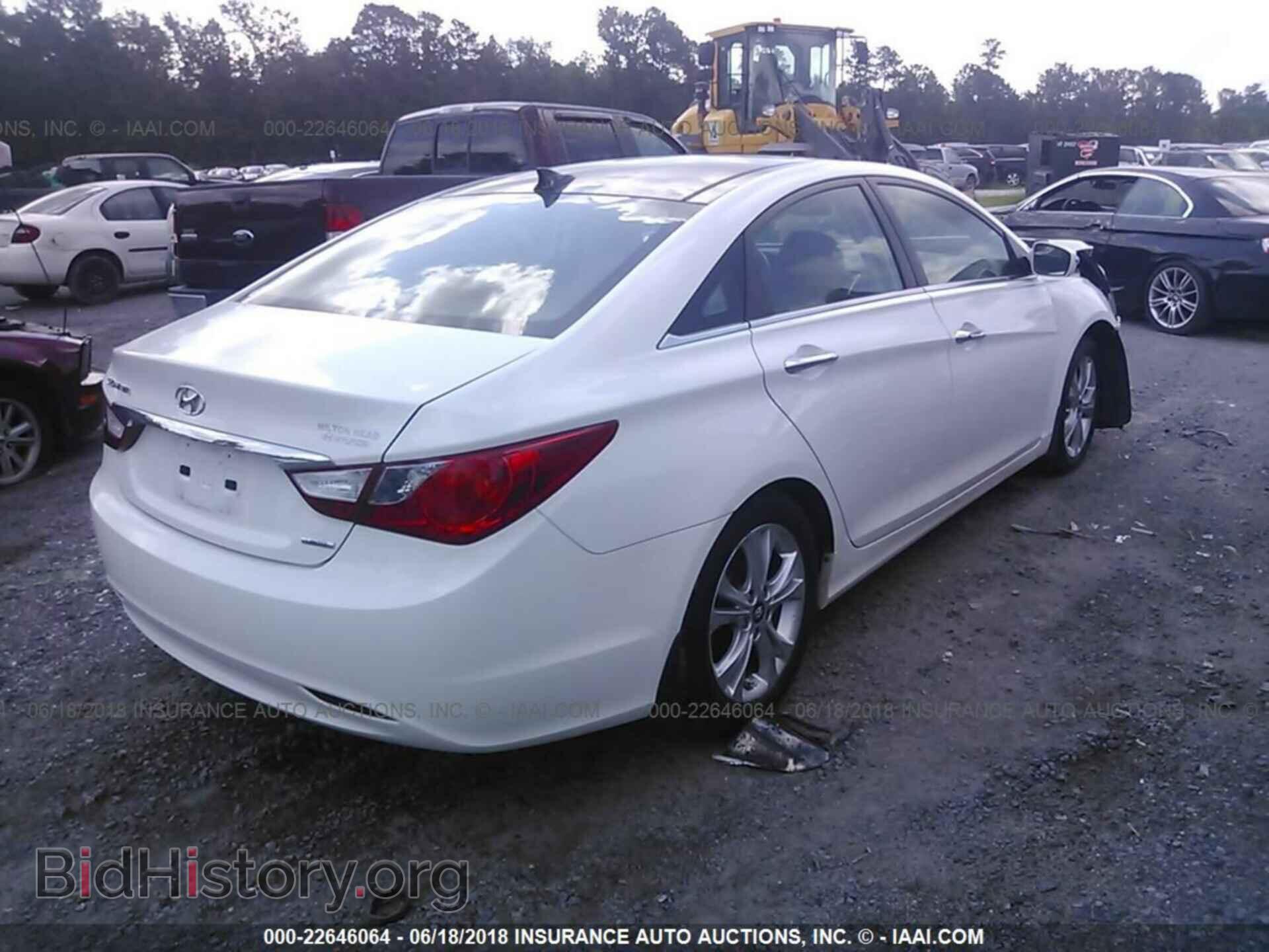 2012 Hyundai Sonata - VIN: 5NPEC4AC9CH460097 - Фото 4
