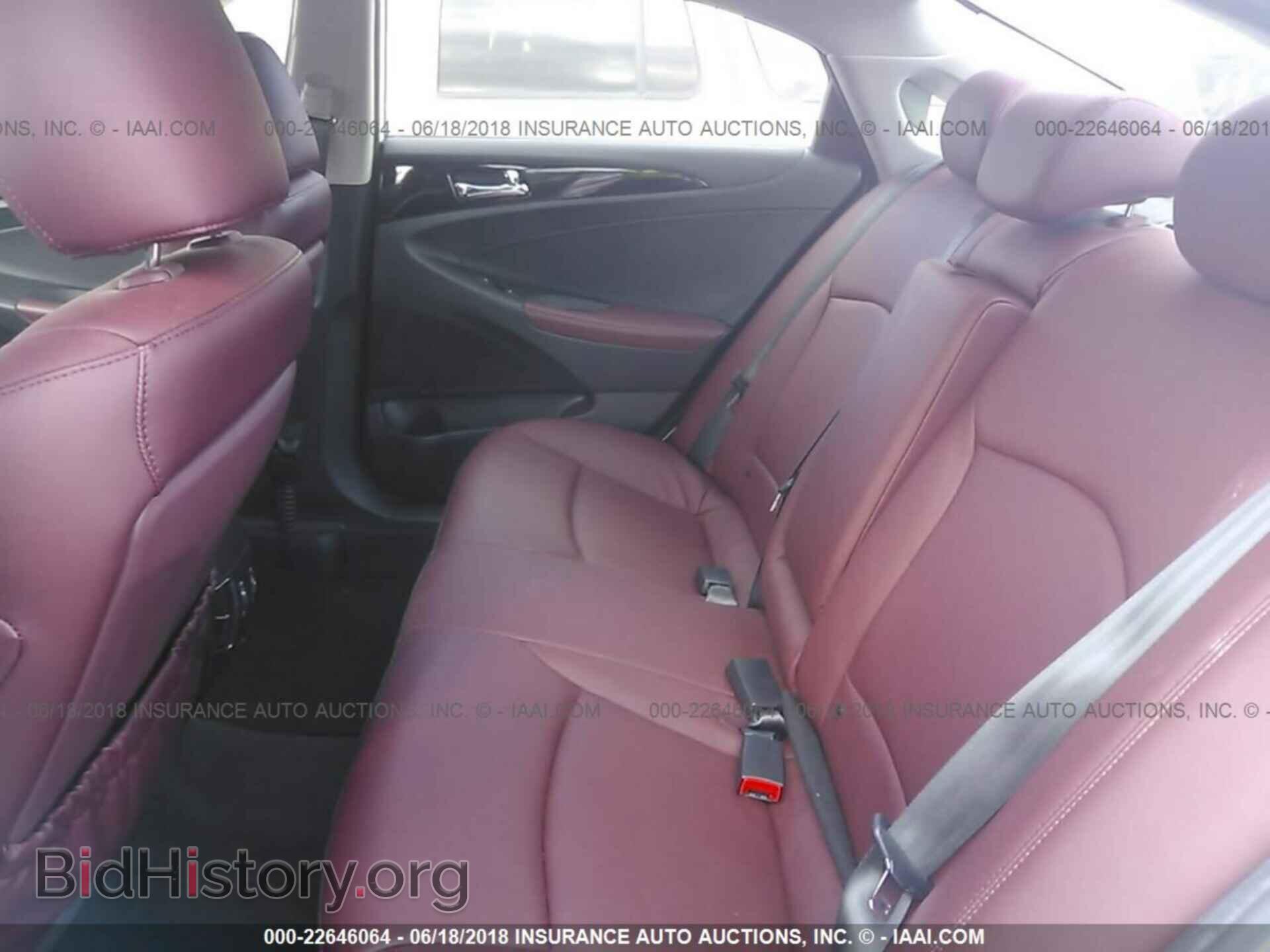 2012 Hyundai Sonata - VIN: 5NPEC4AC9CH460097 - Фото 8
