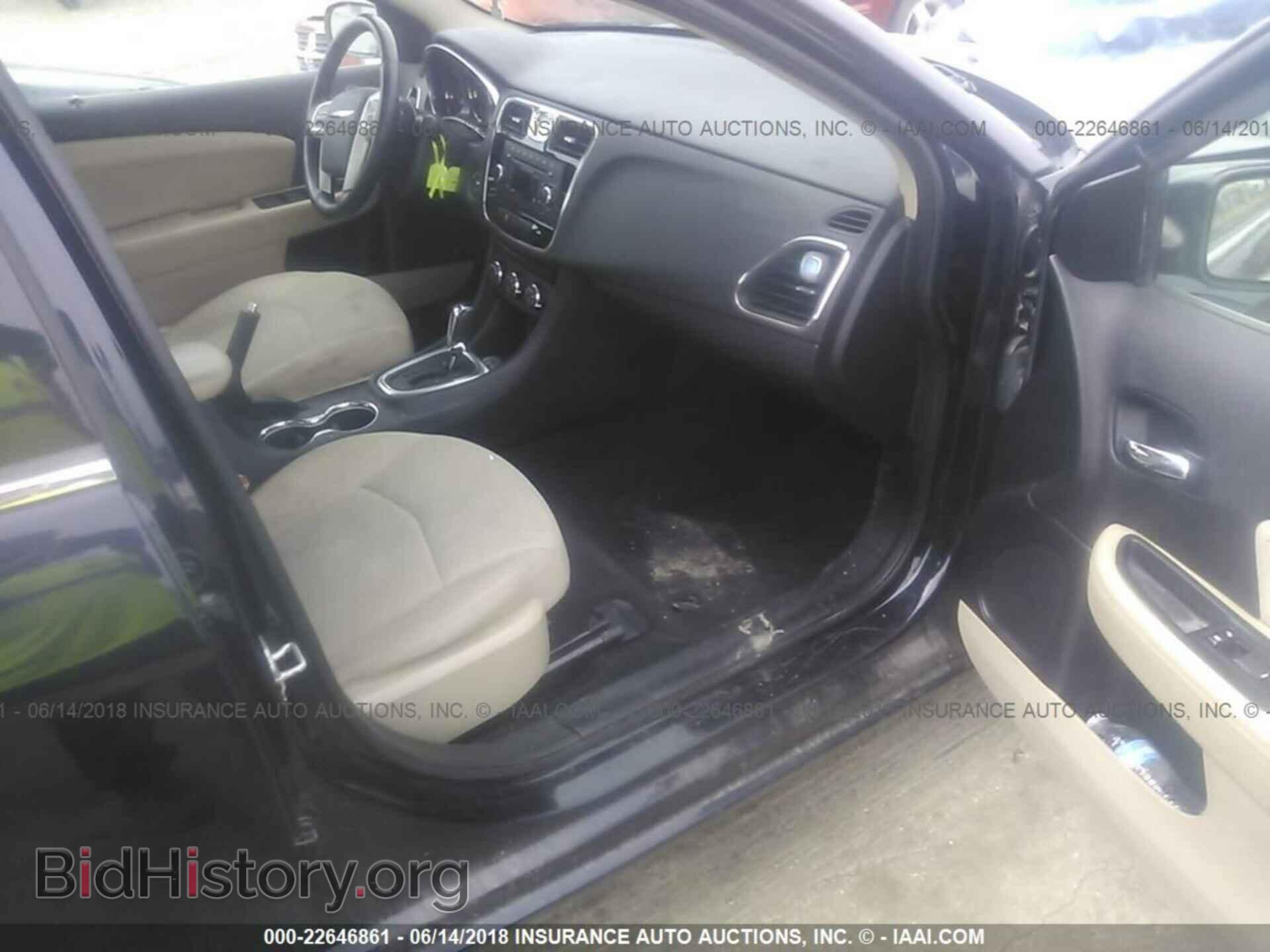 2012 Chrysler 200 - VIN: 1C3CCBBB5CN140099 - Photo 5