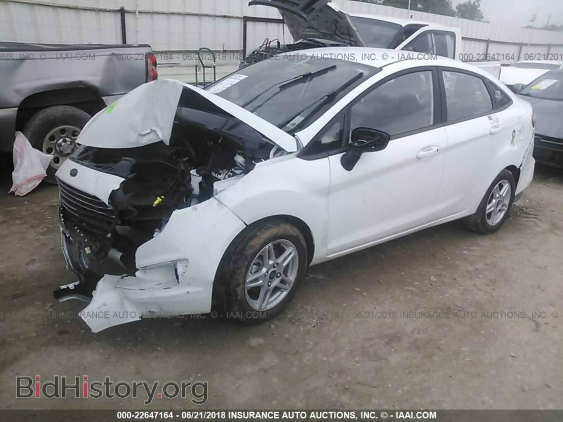 2017 Ford Fiesta - VIN: 3FADP4BJ6HM149795 - Фото 2
