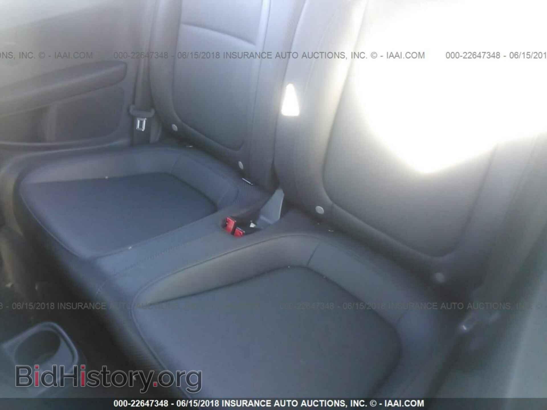 2013 Volkswagen Beetle - VIN: 3VWJP7AT0DM604505 - Фото 8