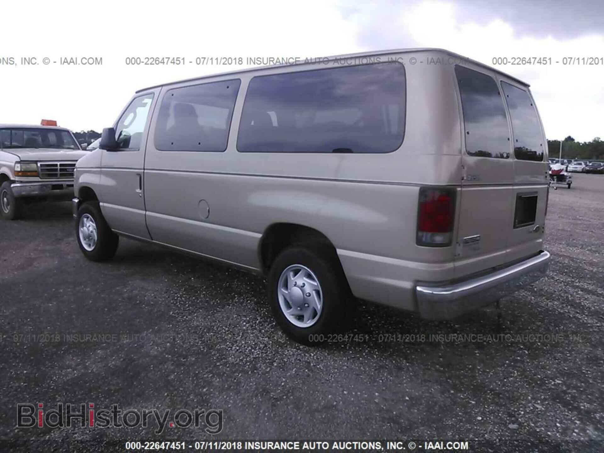 2011 Ford Econoline - VIN: 1FMNE1BW6BDA45241 - Фото 3
