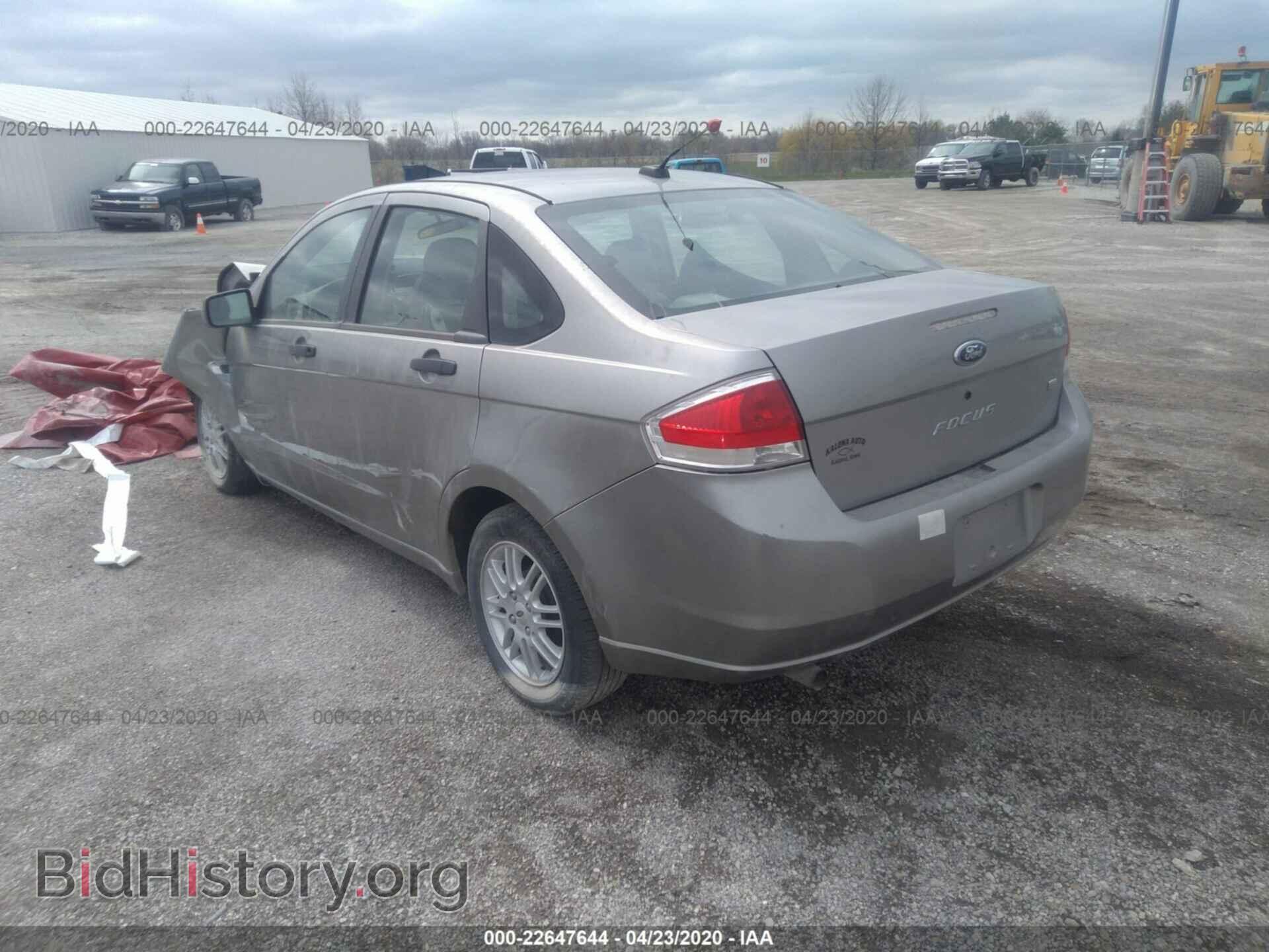 2008 FORD FOCUS - VIN: 1FAHP35N78W187725 - Фото 3