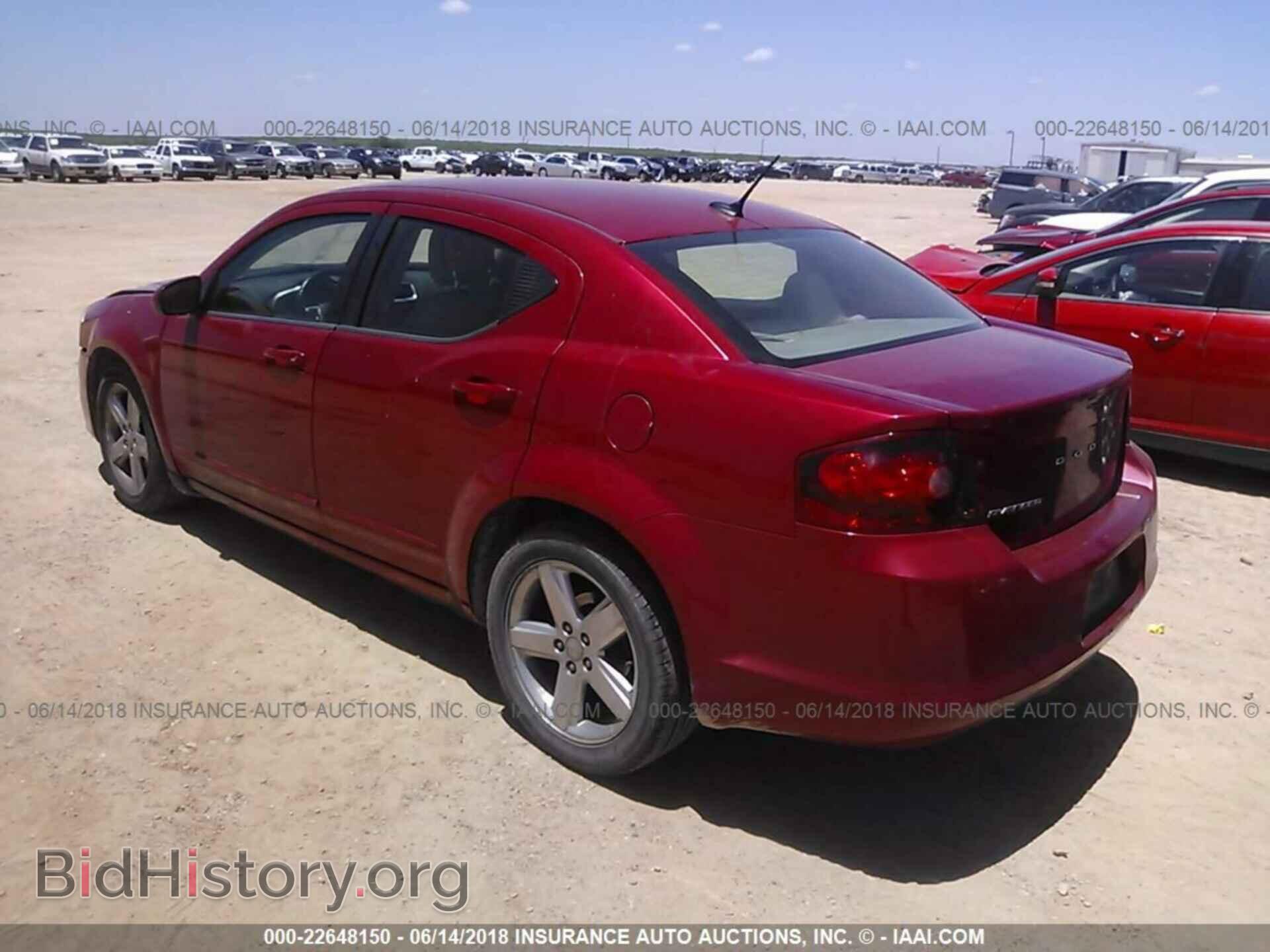 2011 Dodge Avenger - VIN: 1B3BD1FB2BN557169 - Photo 3