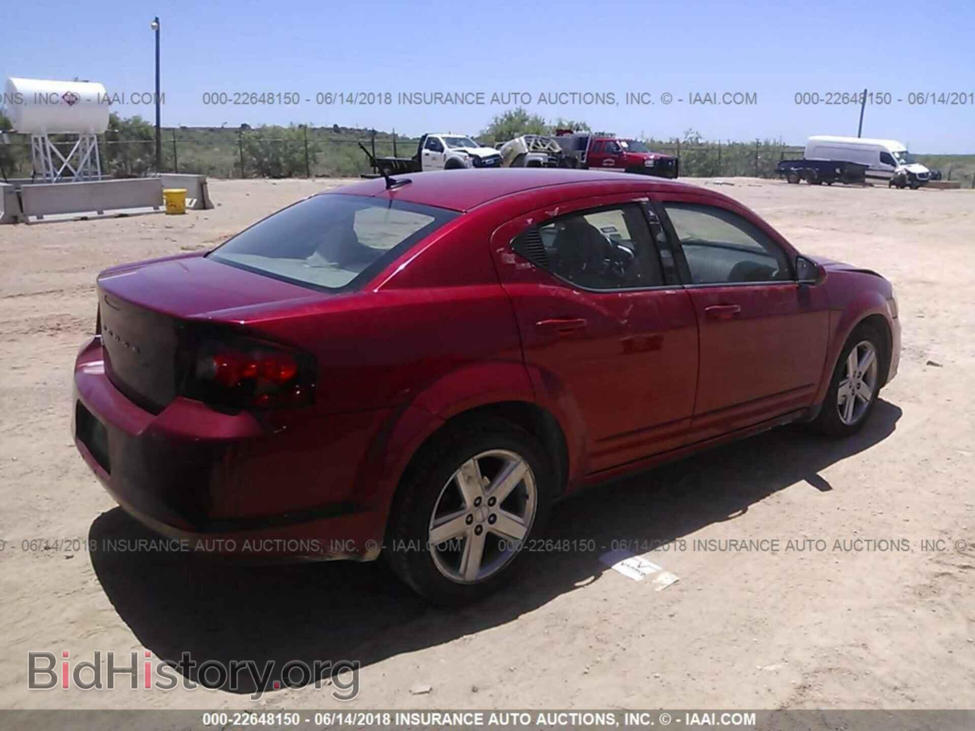 2011 Dodge Avenger - VIN: 1B3BD1FB2BN557169 - Photo 4