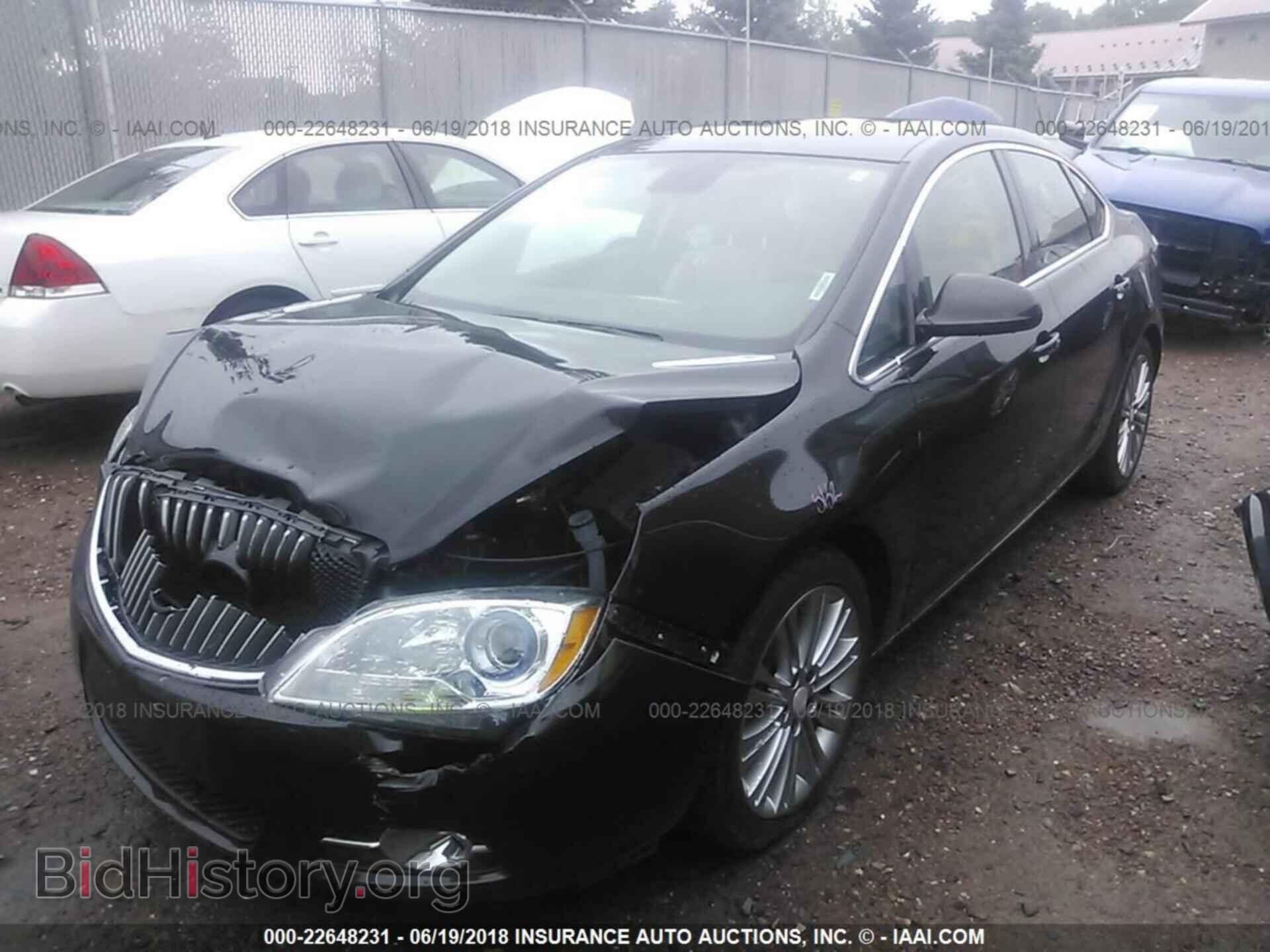 2013 Buick Verano - VIN: 1G4PS5SK3D4169105 - Фото 2