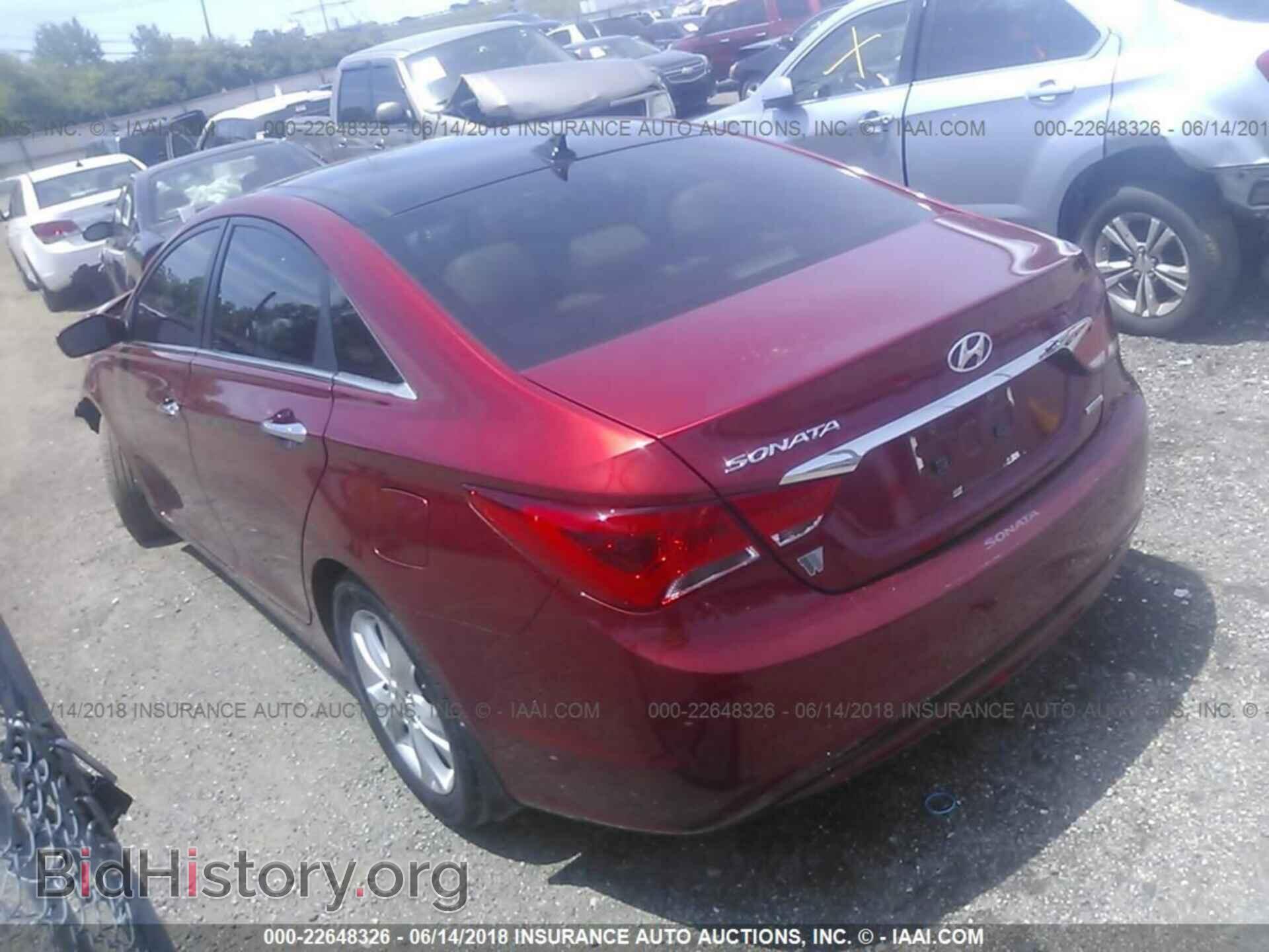 2012 Hyundai Sonata - VIN: 5NPEC4AC3CH421103 - Photo 3