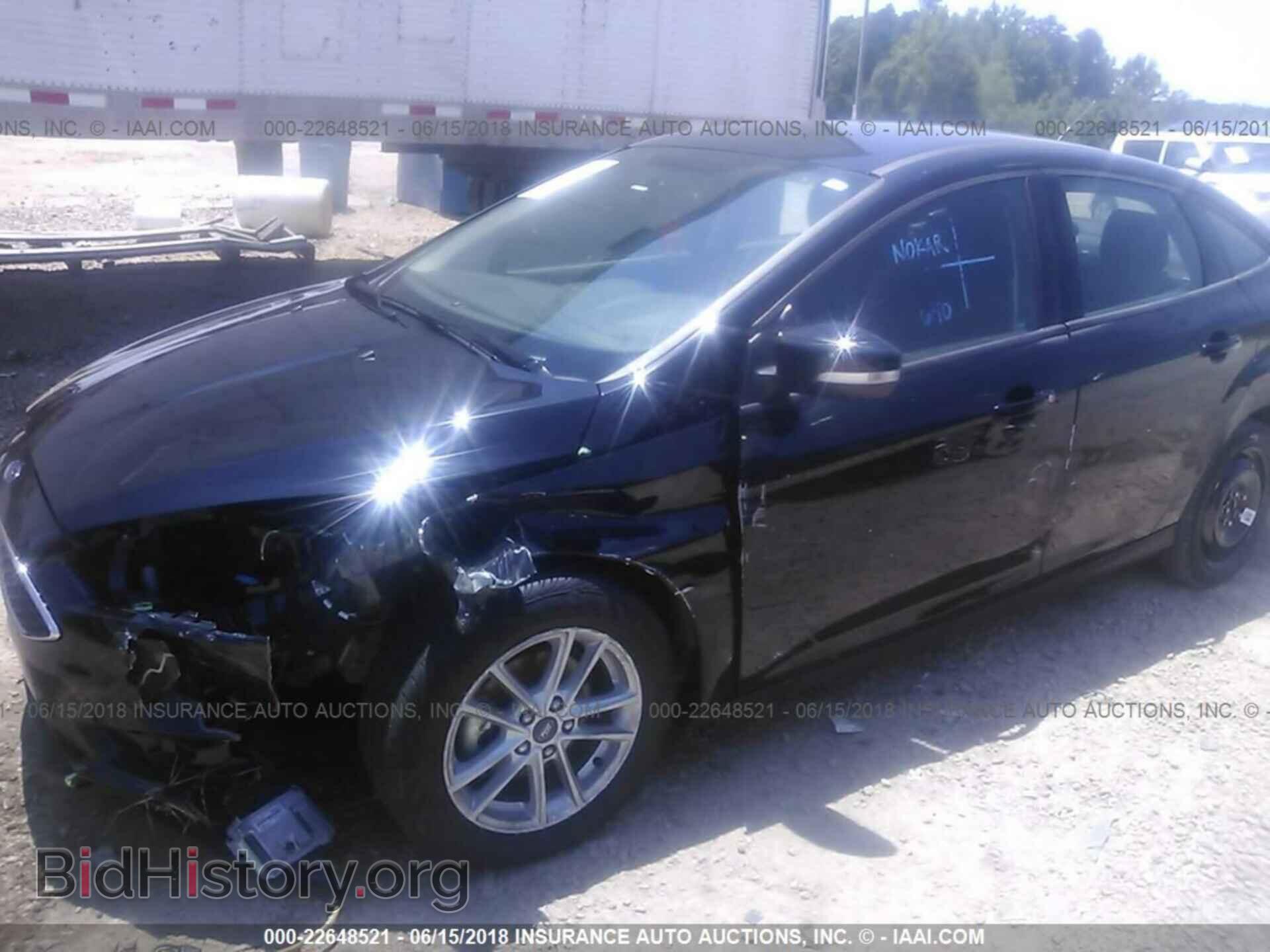 2017 Ford Focus - VIN: 1FADP3F27HL337157 - Фото 6