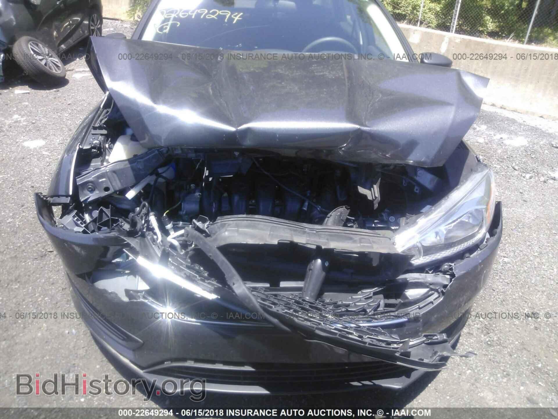 2016 Ford Focus - VIN: 1FADP3E21GL335775 - Photo 6