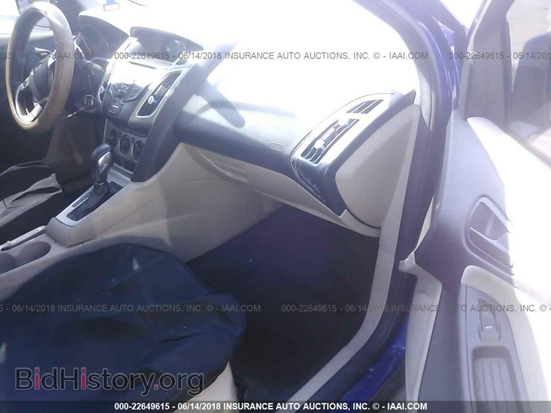 2012 Ford Focus - VIN: 1FAHP3F2XCL455973 - Photo 5