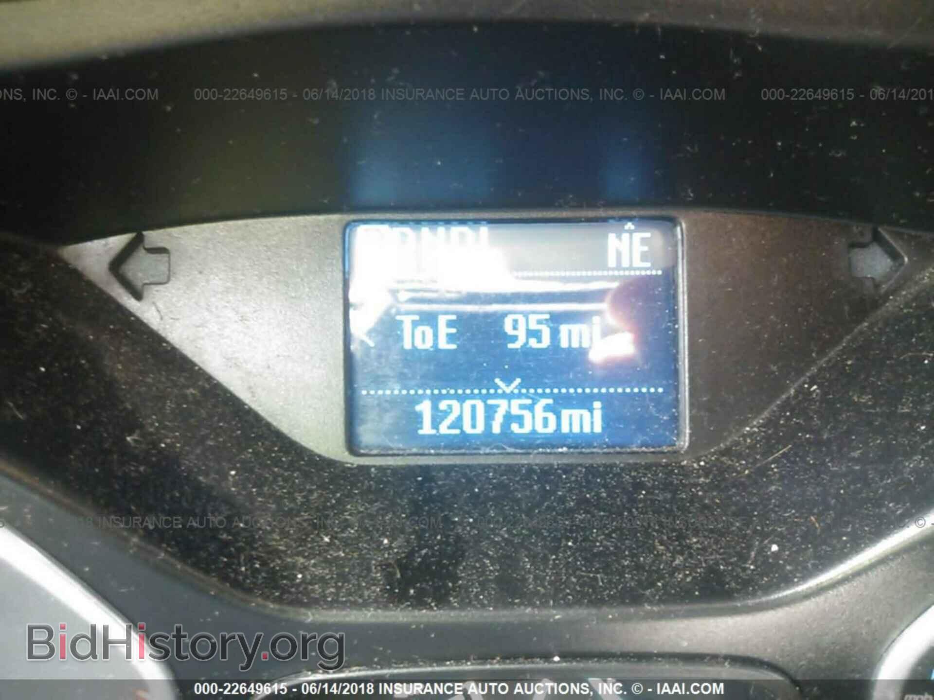 2012 Ford Focus - VIN: 1FAHP3F2XCL455973 - Photo 7