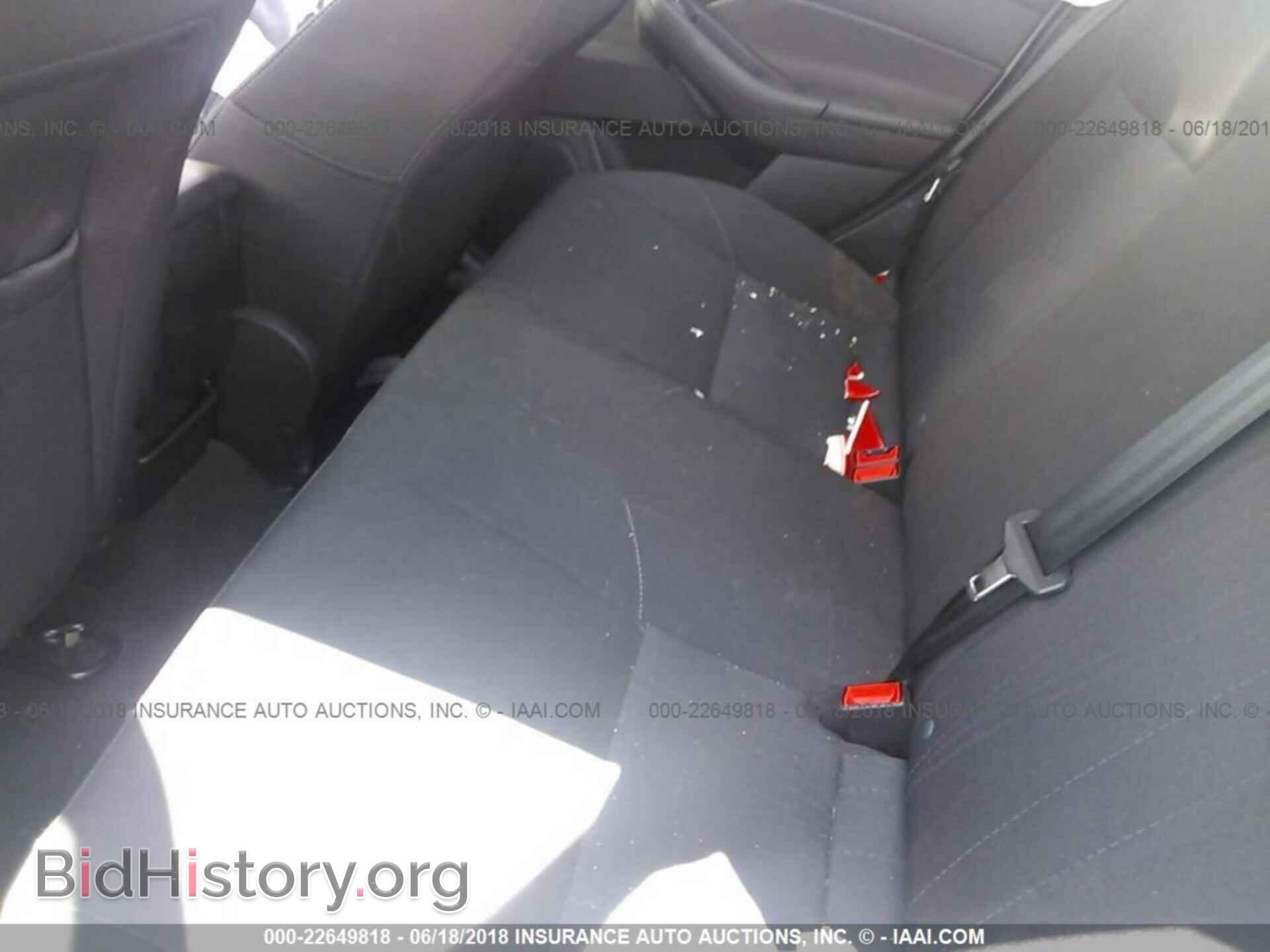 2016 Ford Focus - VIN: 1FADP3F24GL238259 - Фото 8