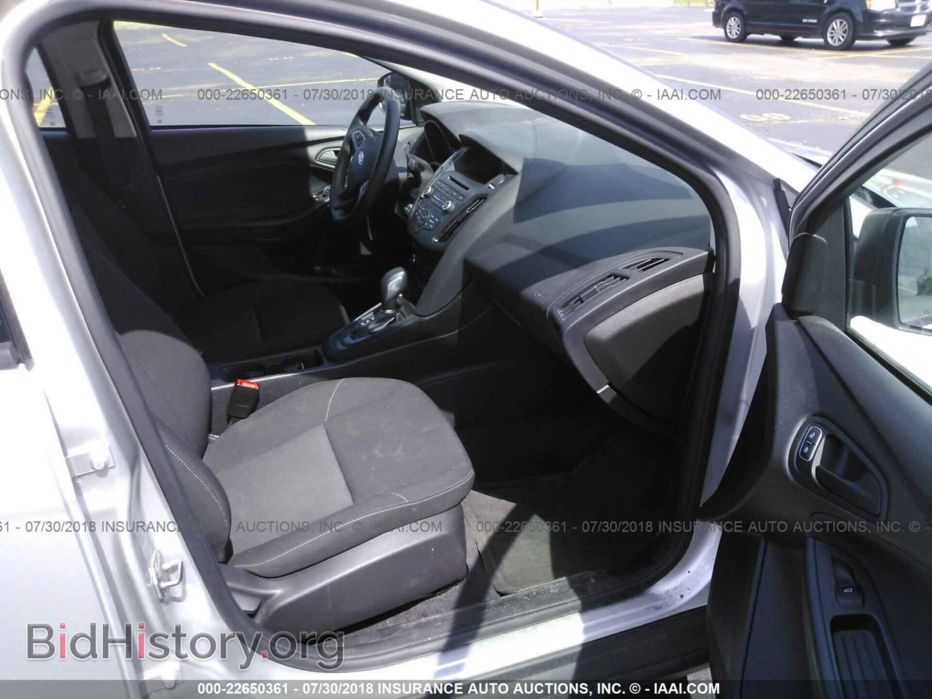 2015 Ford Focus - VIN: 1FADP3E27FL283101 - Photo 5