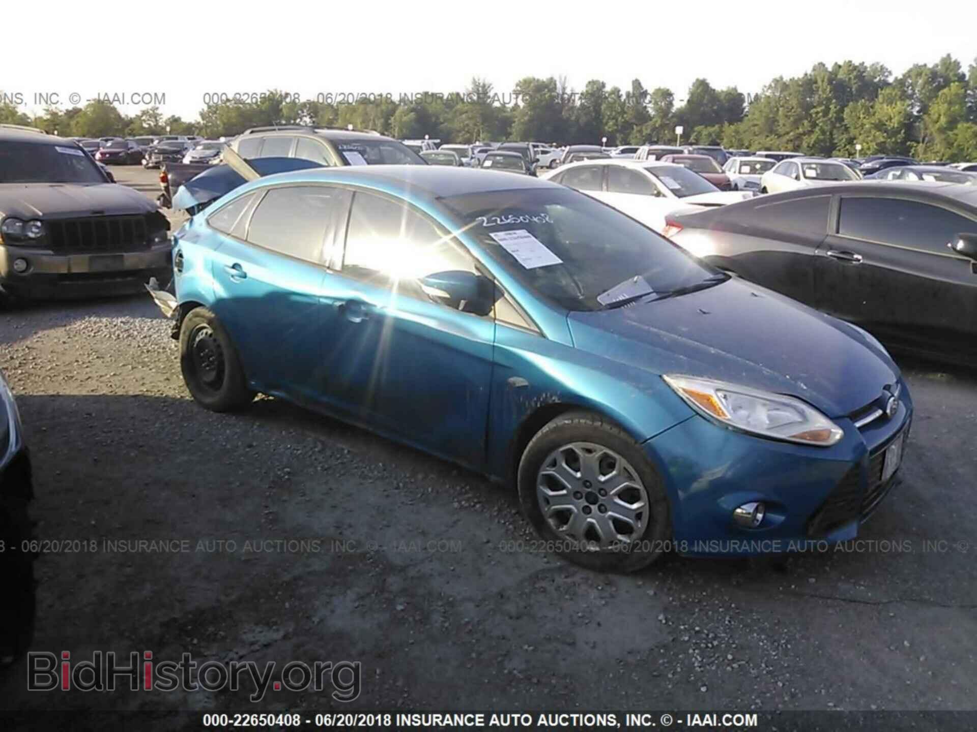 Photo 1FAHP3F24CL361586 - Ford Focus 2012