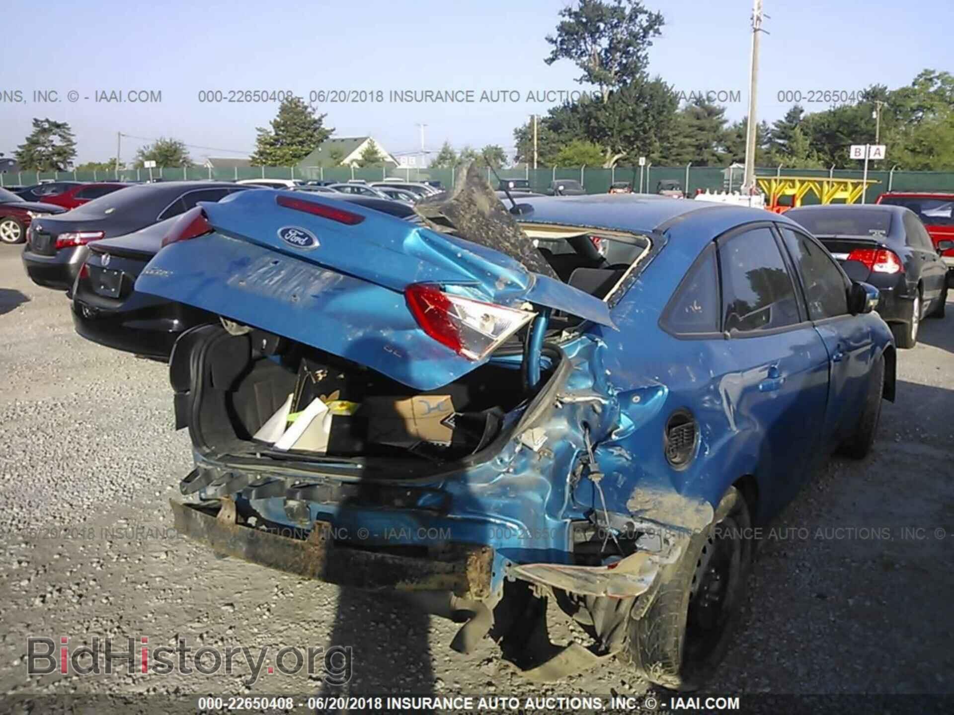 2012 Ford Focus - VIN: 1FAHP3F24CL361586 - Photo 6