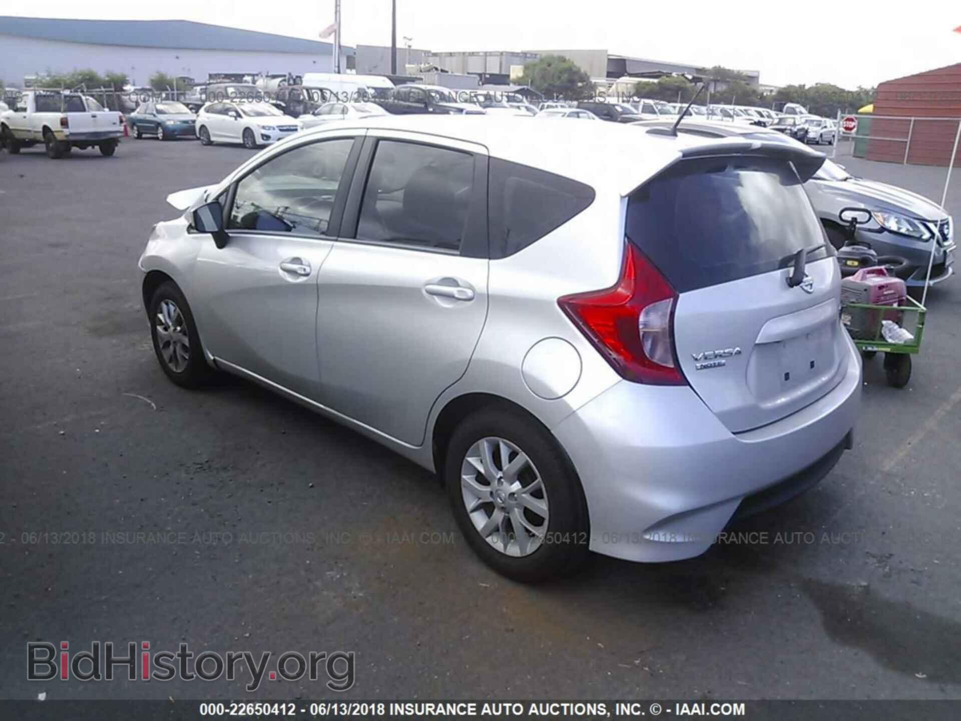 2017 Nissan Versa note - VIN: 3N1CE2CP3HL378740 - Photo 3