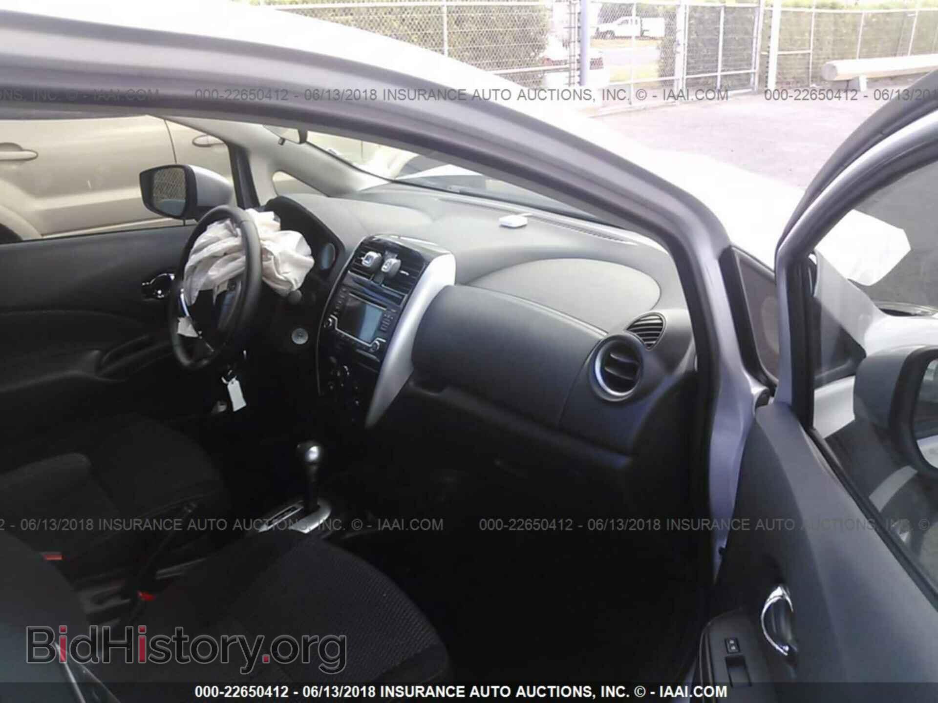 2017 Nissan Versa note - VIN: 3N1CE2CP3HL378740 - Photo 5