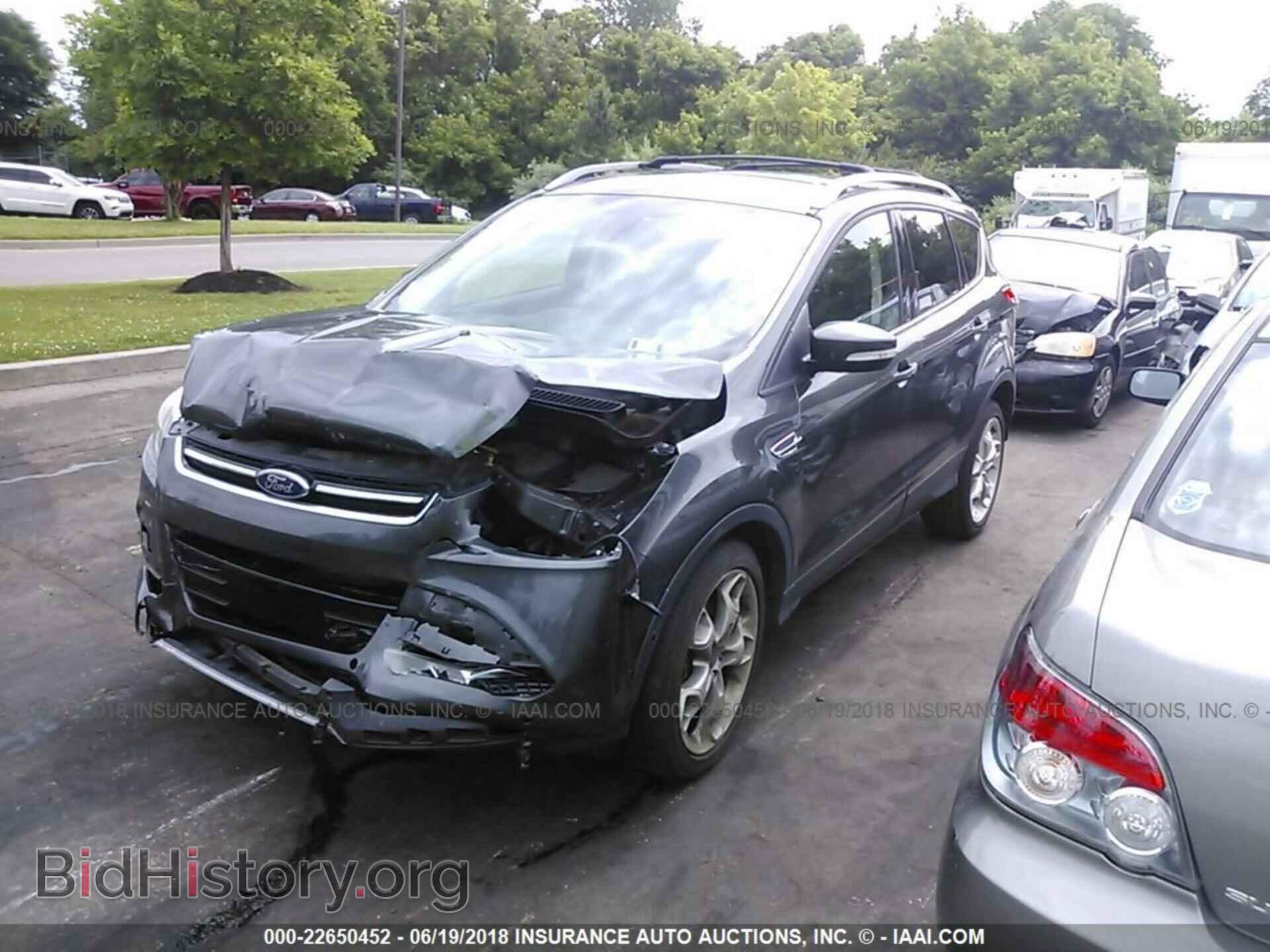 2015 Ford Escape - VIN: 1FMCU9J96FUB55152 - Photo 2