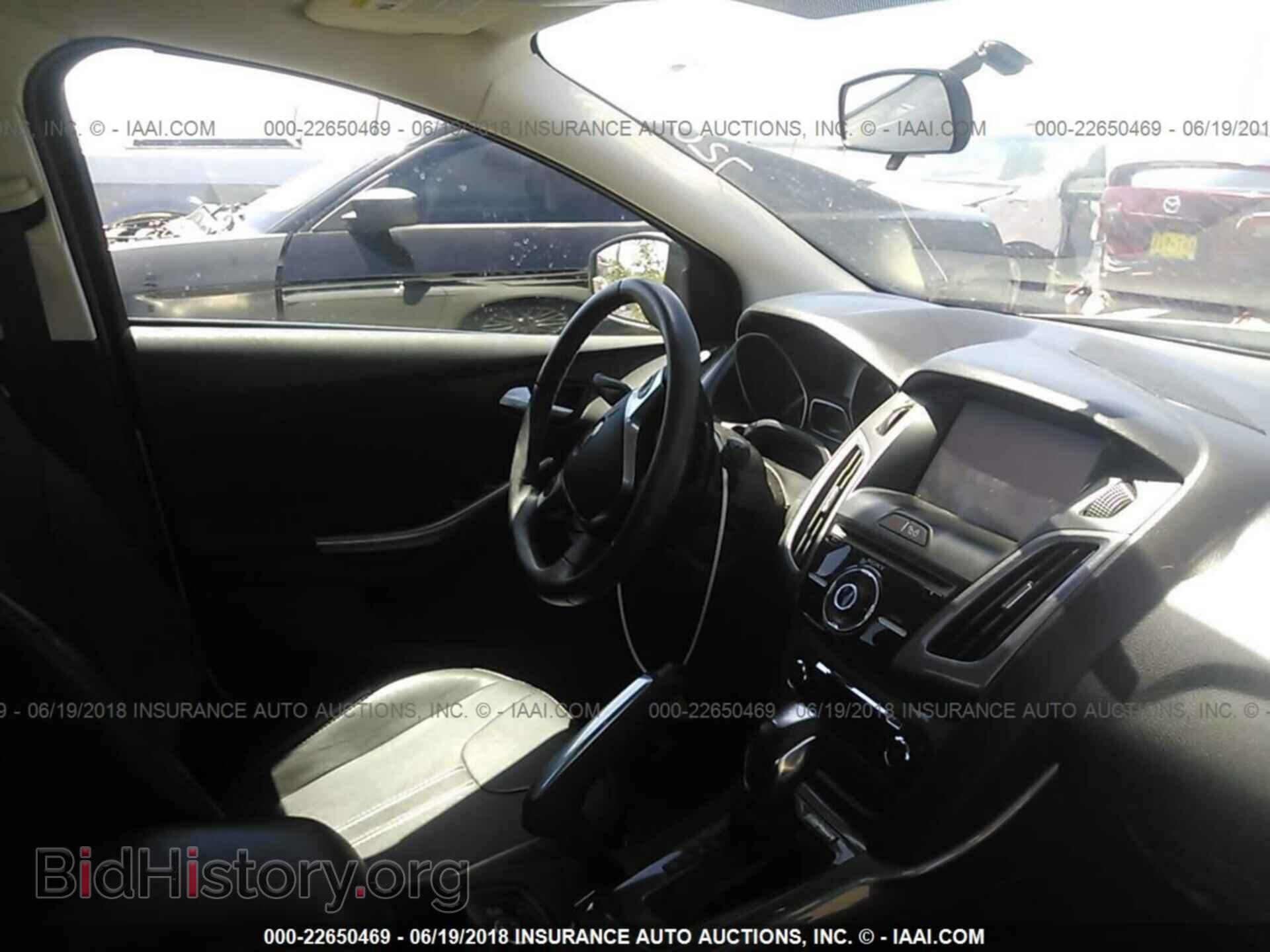 2013 Ford Focus - VIN: 1FADP3J28DL234816 - Photo 5