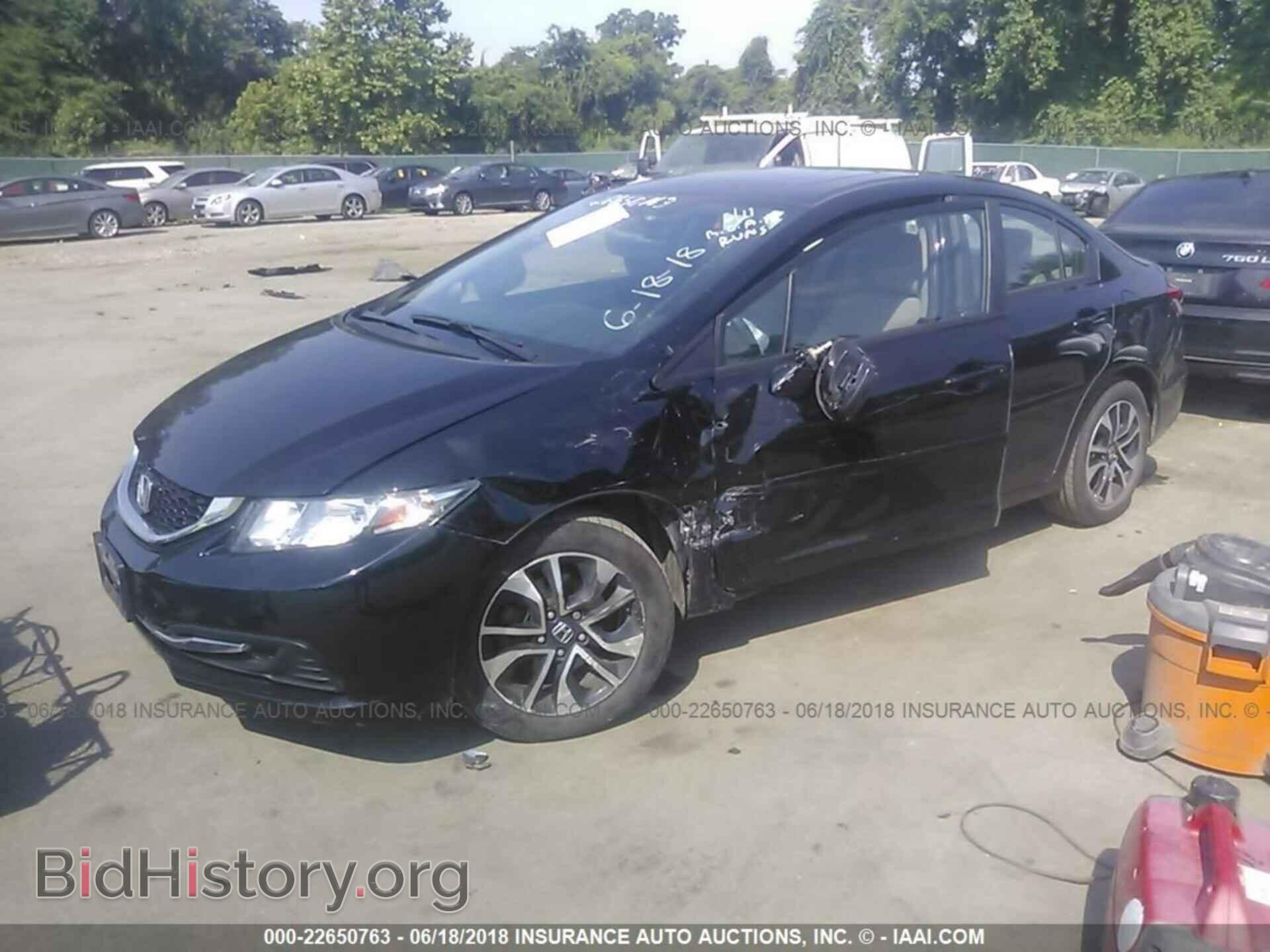 2013 Honda Civic - VIN: 19XFB2F84DE253476 - Photo 2